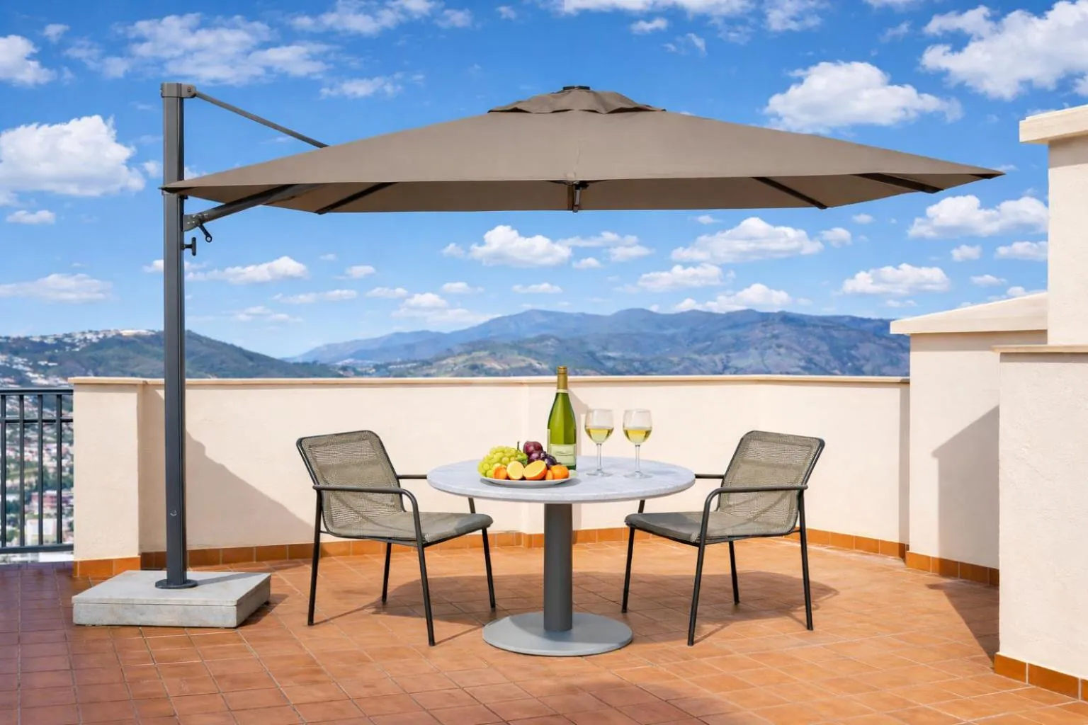 Blue Nautico - penthouse with stunning views of La Herradura