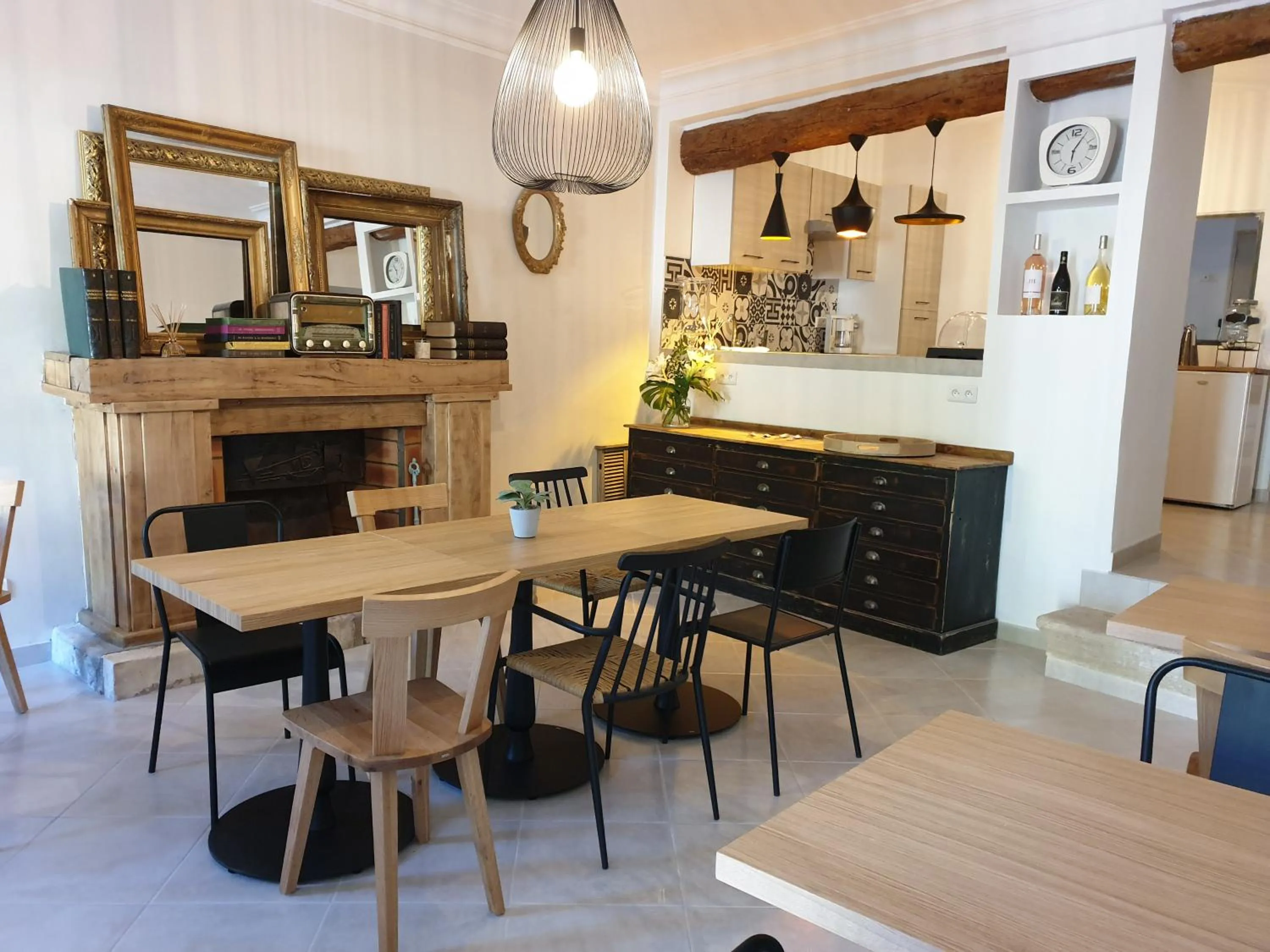 Dining area in Le Clos Marceau