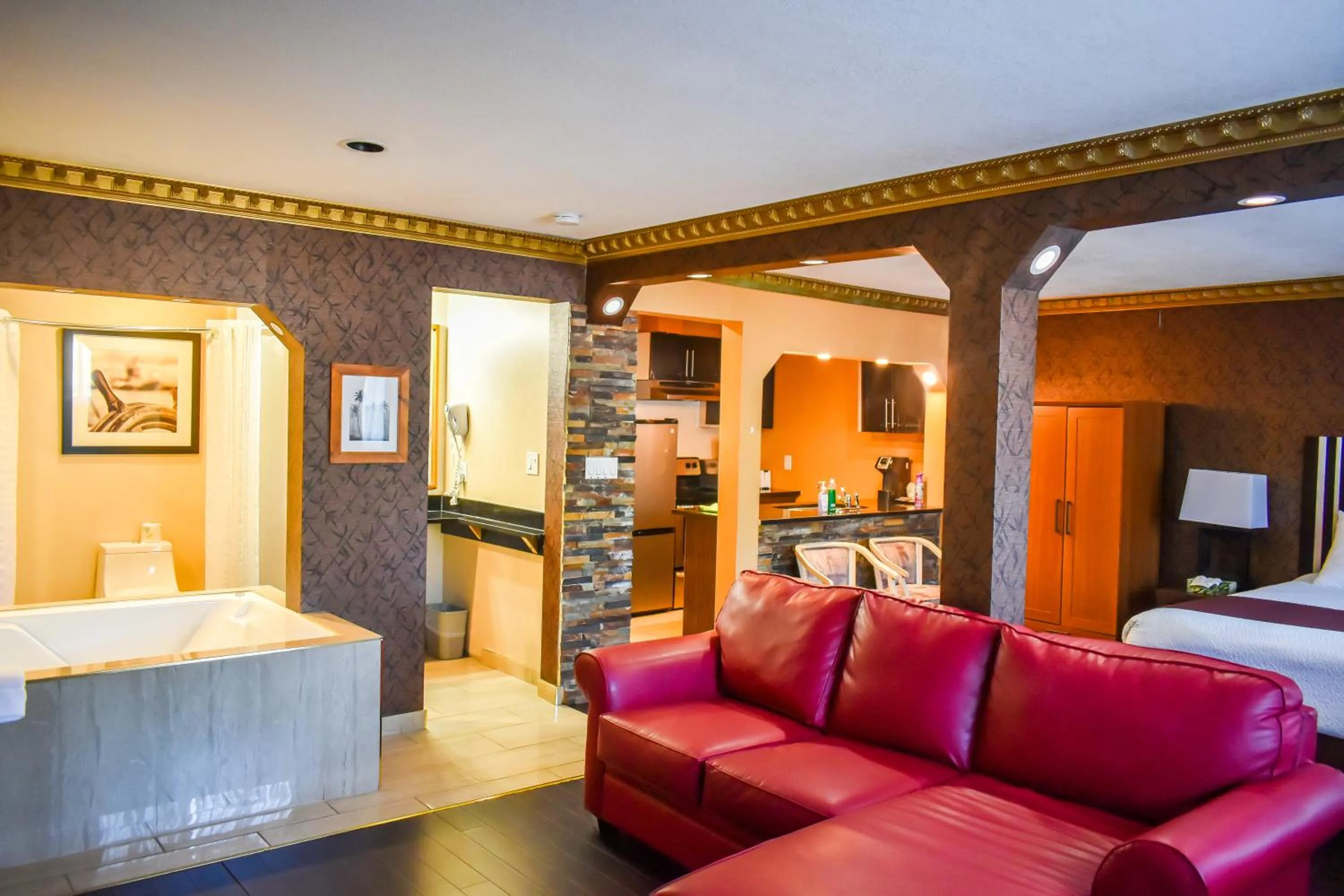 Days Inn by Wyndham Sylvan Lake