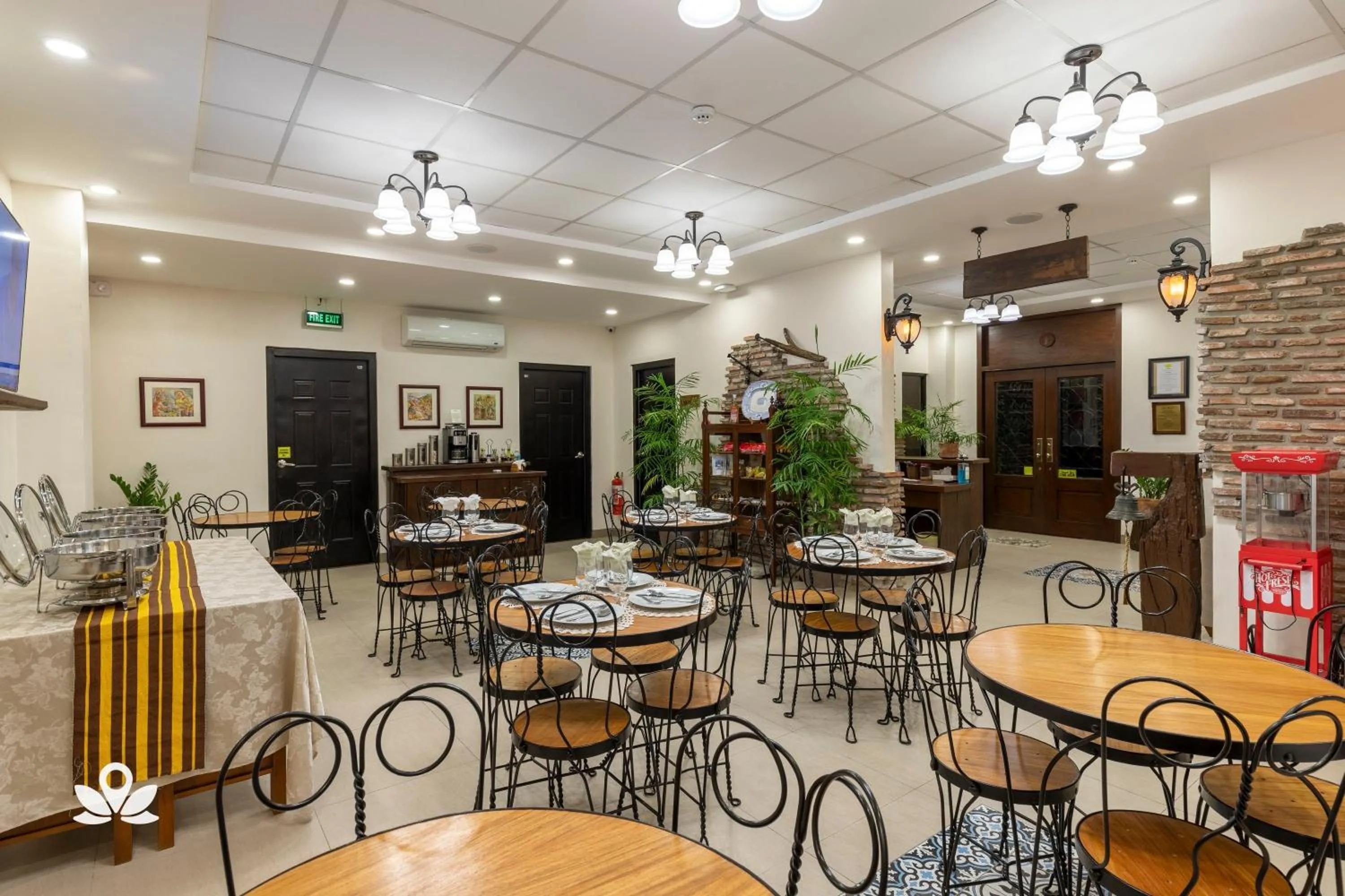 Restaurant/places to eat in Casa Marita Vigan