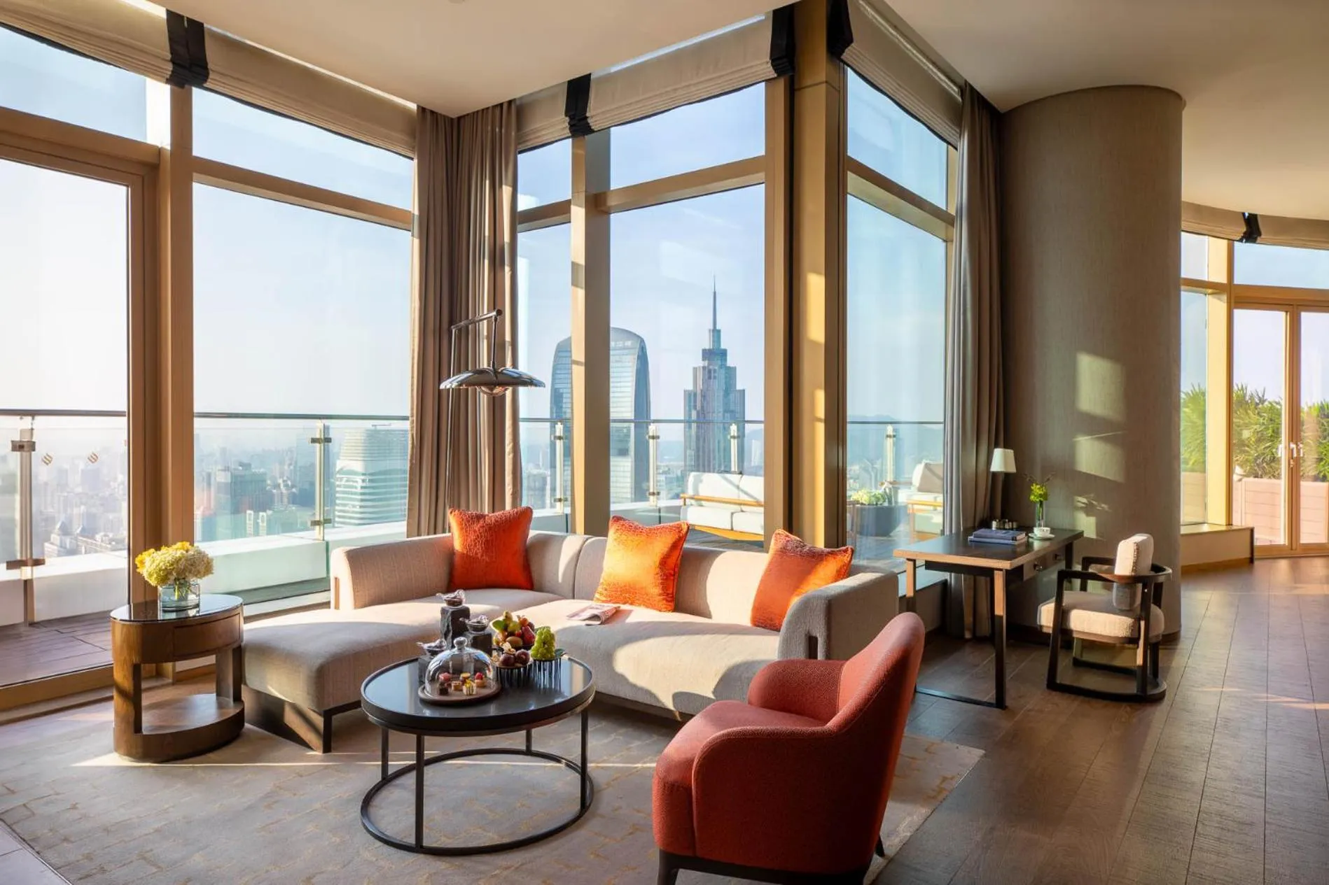 Living room in Jumeirah Guangzhou