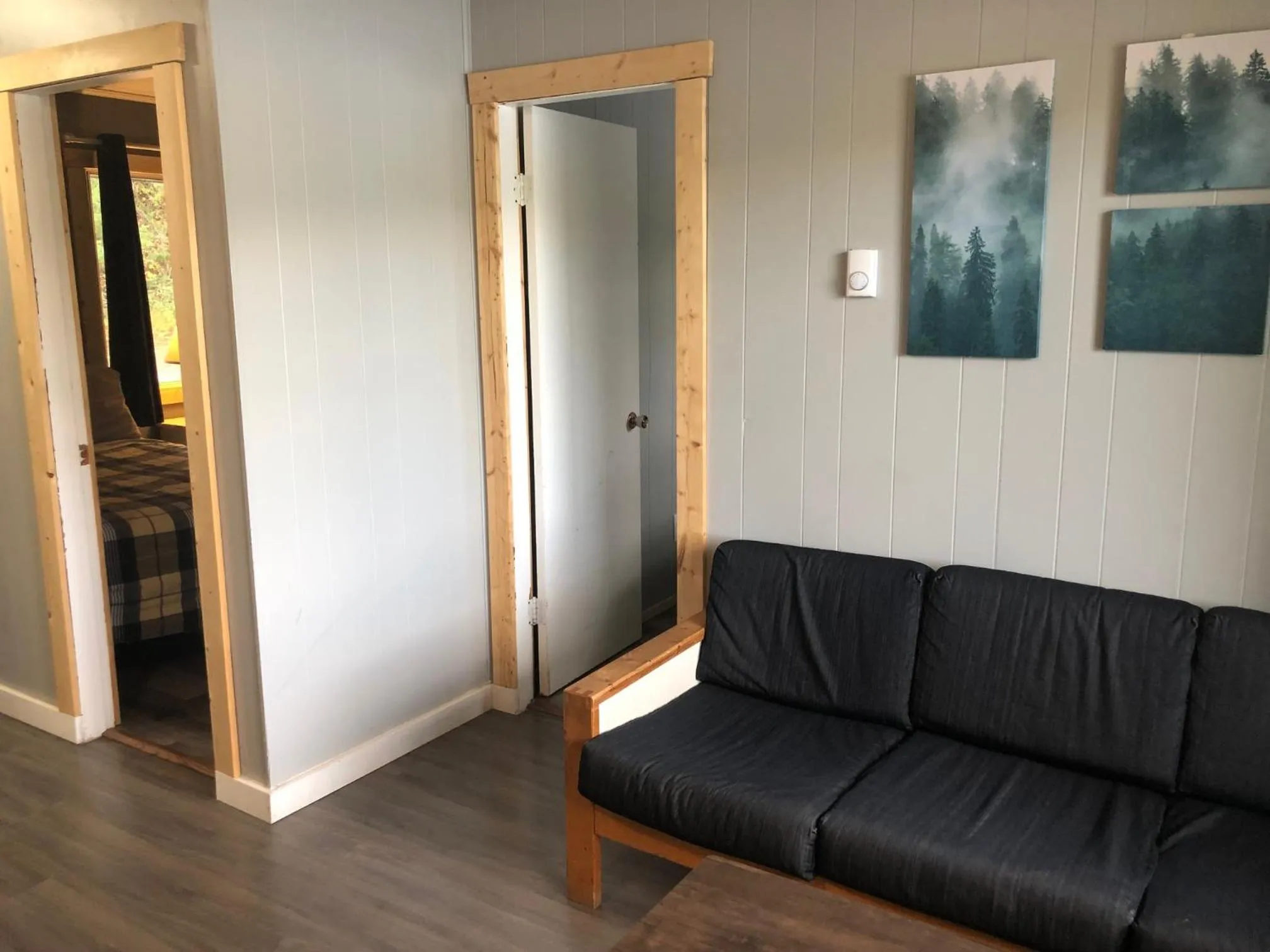 Seating area in Jasper Way Inn Resort & Campground