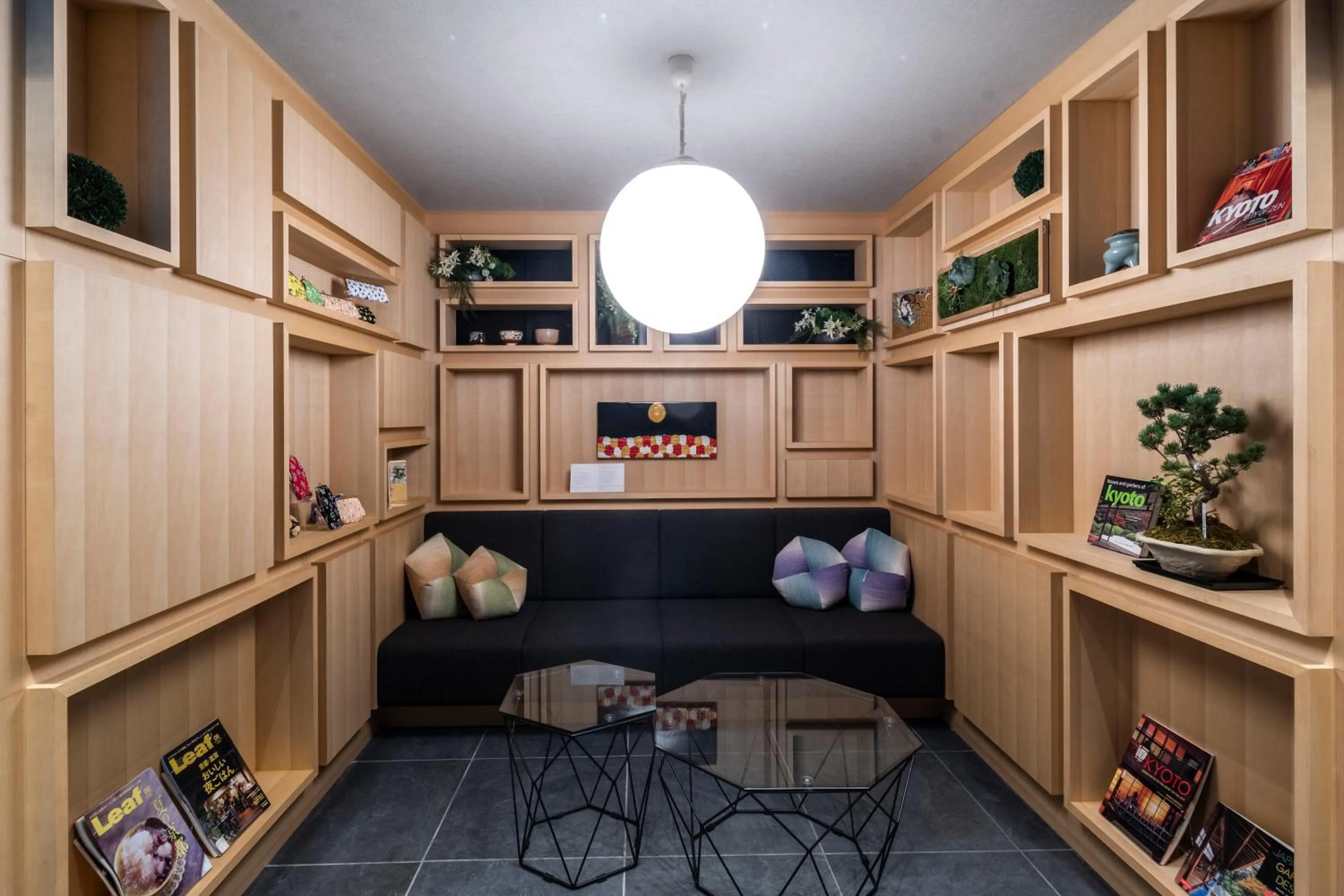 Lobby or reception in RESI STAY Mayu Grace Hotel