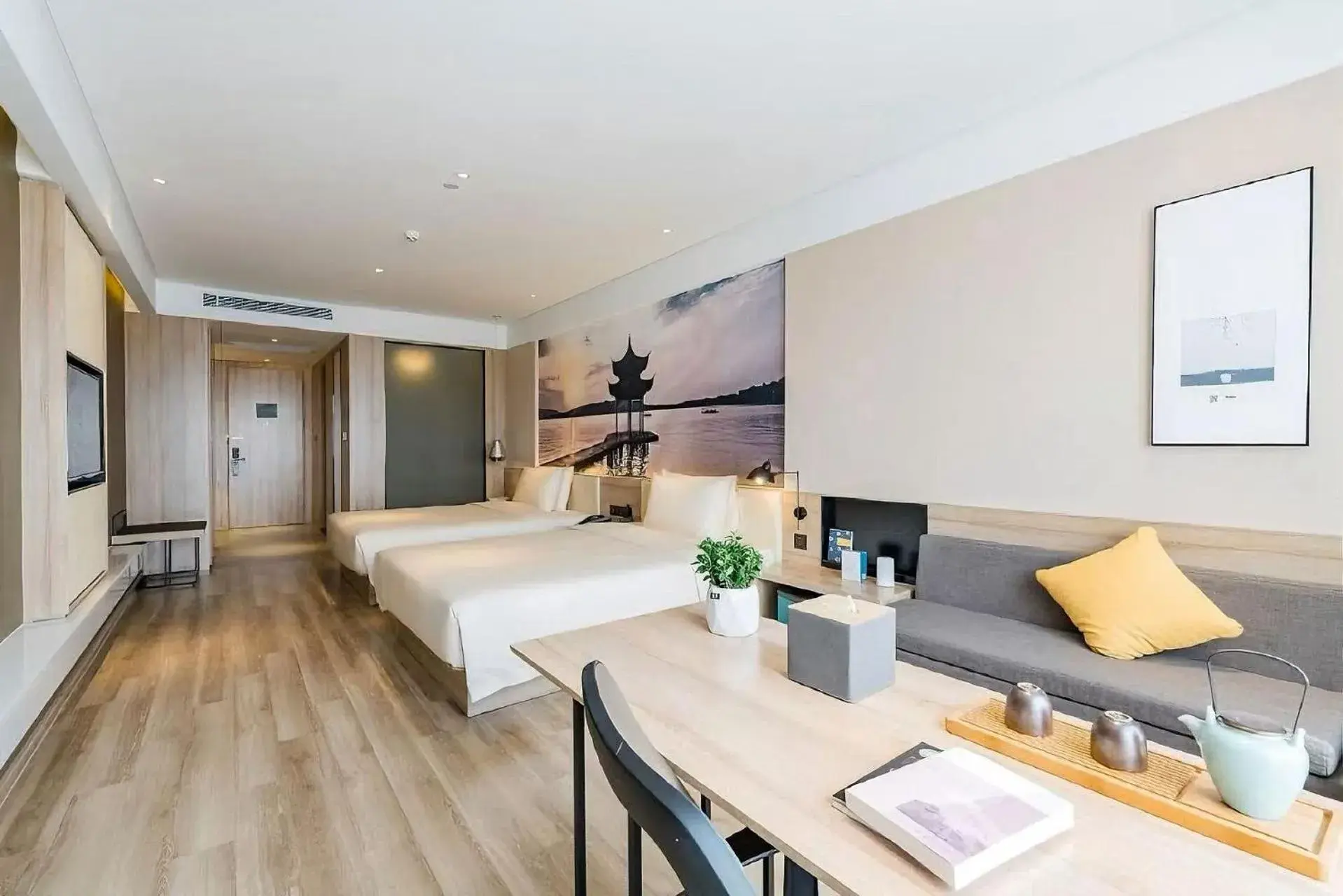 Photo of the whole room, Bed in Atour Hotel Hangzhou Future Technology City Haichuang Park Photo of the whole room, Bed in Atour Hotel Hangzhou Future Technology City Haichuang Park