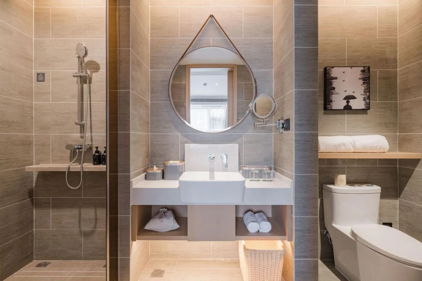 Bathroom in Atour Hotel Xiaoshan Airport Guali Branch