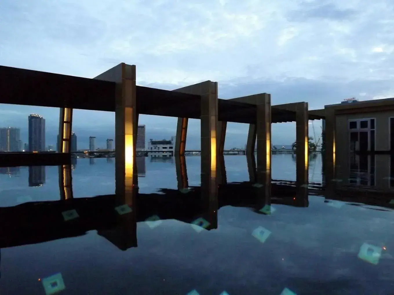 Swimming pool in Palette Bella B All Suites Bangkok Hotel Swimming pool in Palette Bella B All Suites Bangkok Hotel