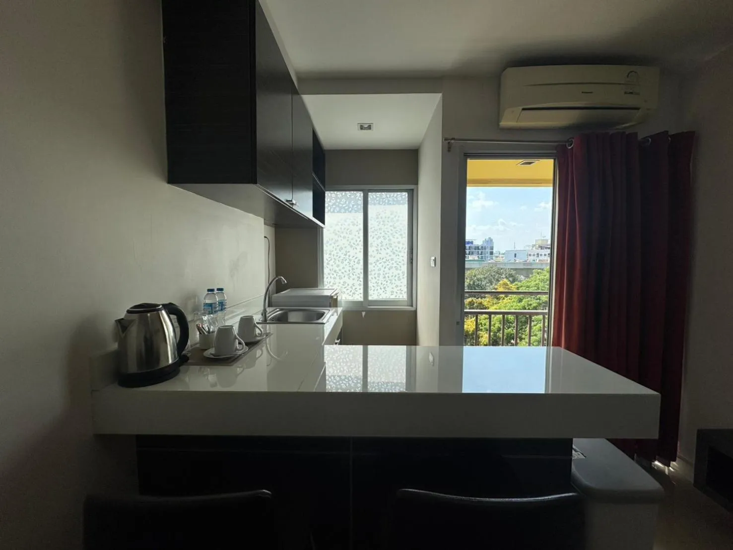 Dining area in Palette Bella B All Suites Bangkok Hotel