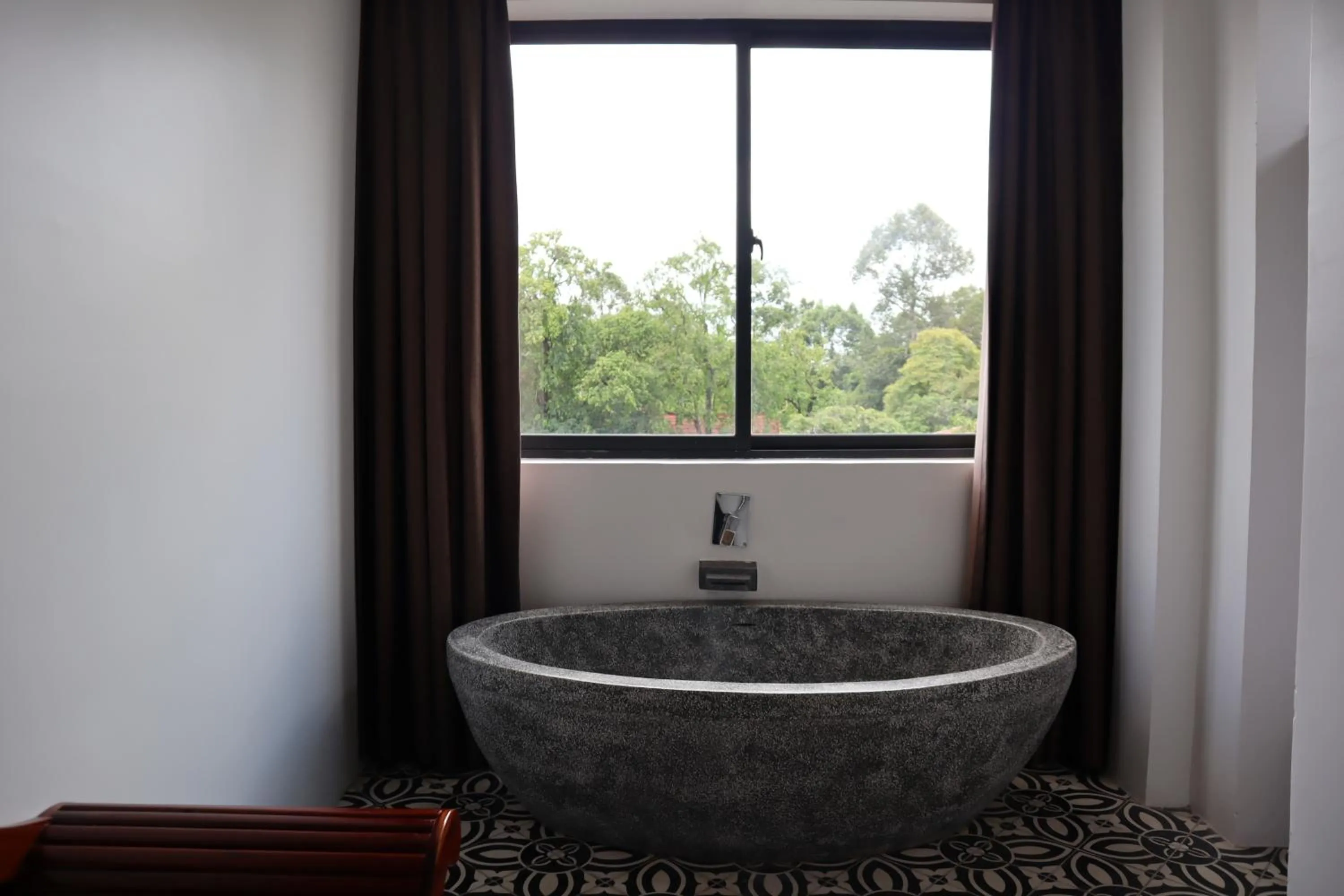 Bath in Siem Reap Palace Hotel & Spa
