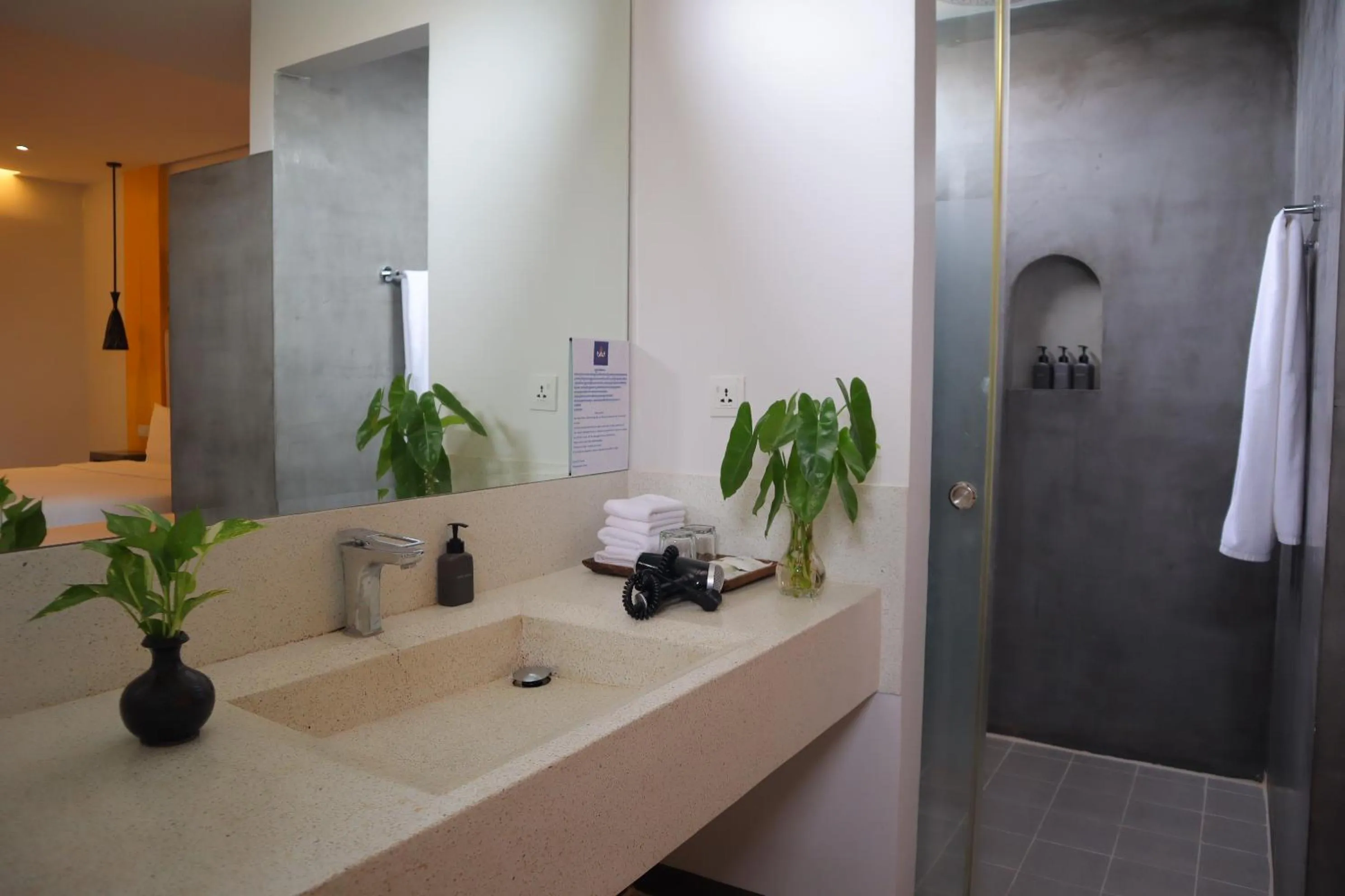 Bathroom in Siem Reap Palace Hotel & Spa