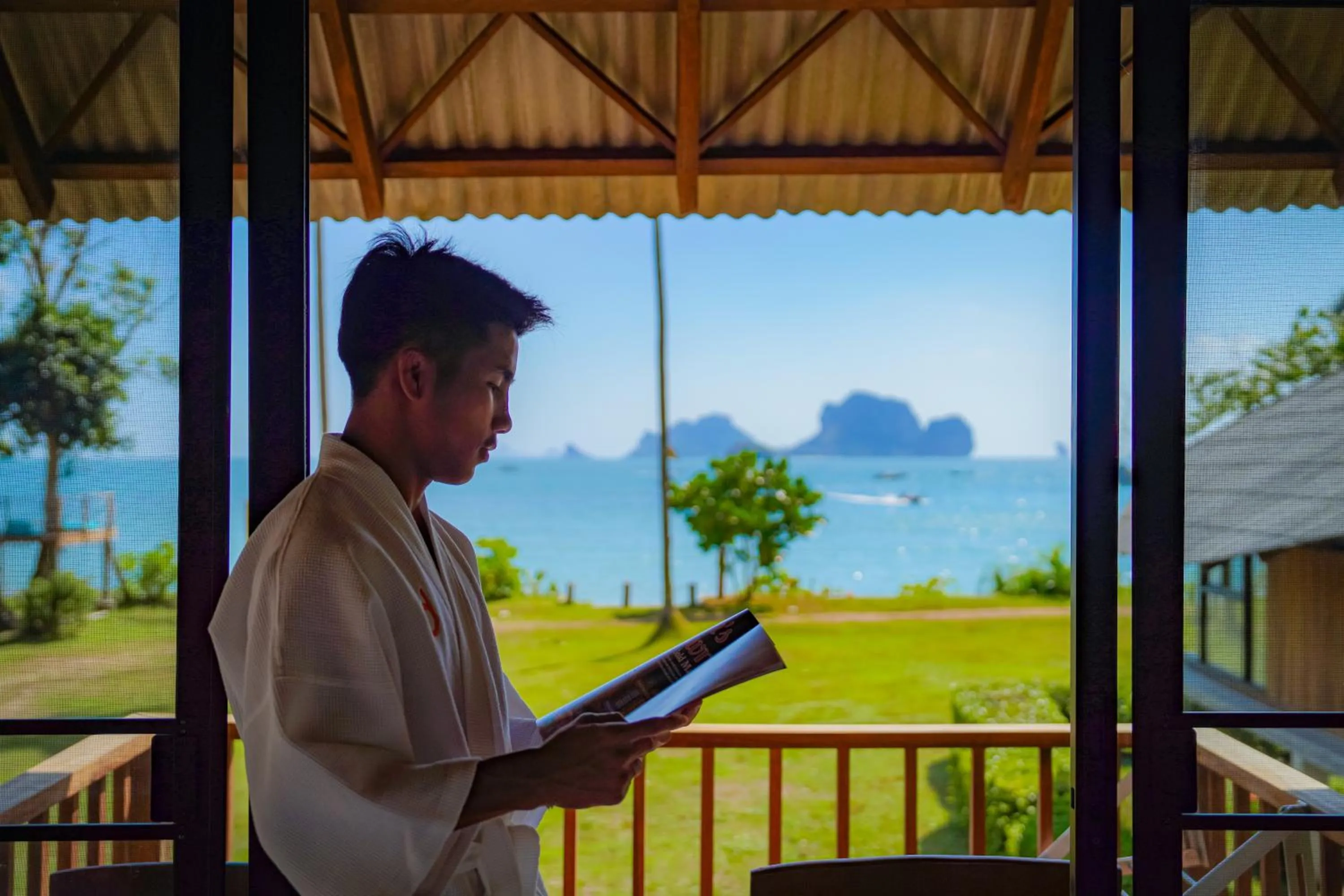 Day in Tinidee Hideaway Tonsai Beach Krabi