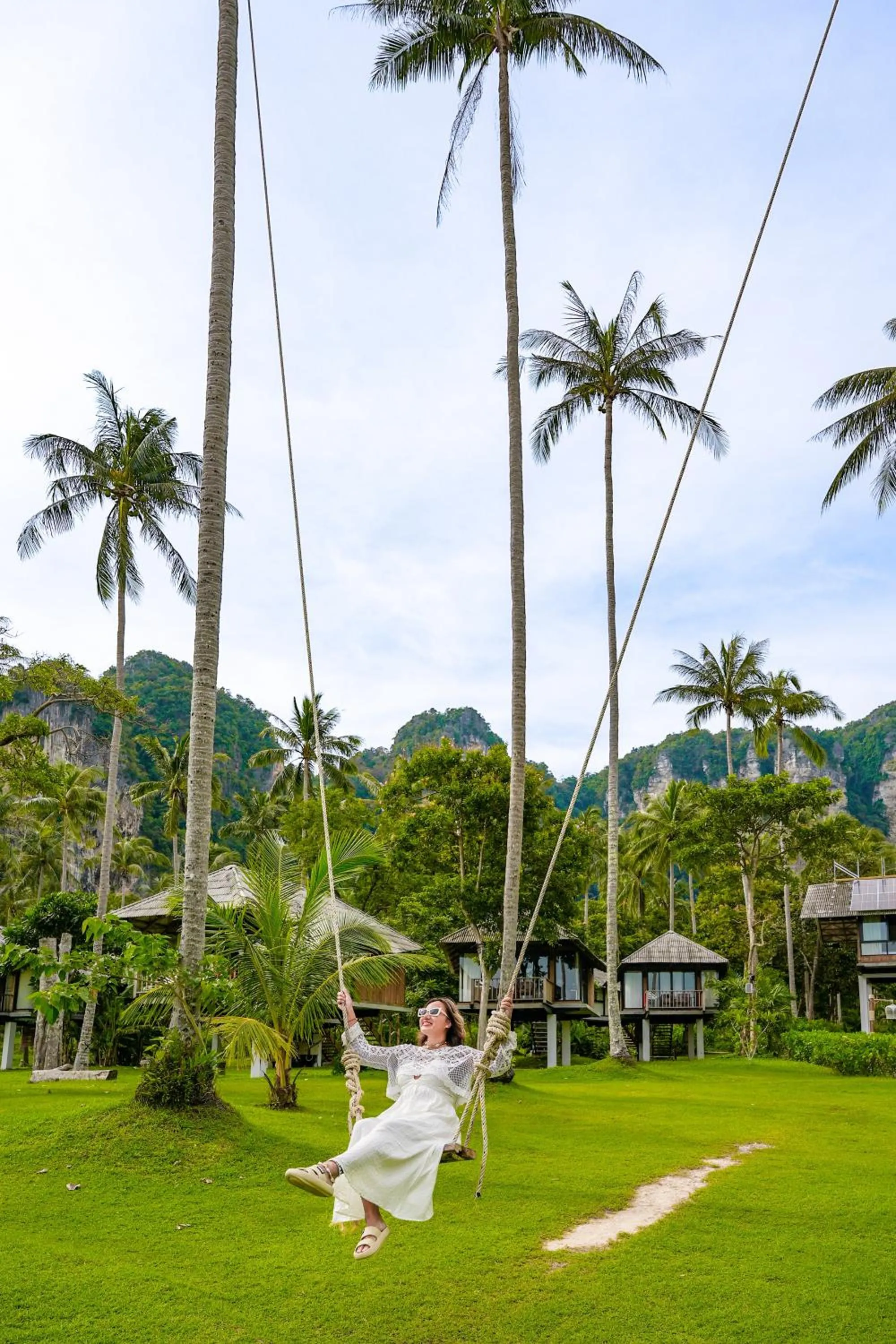 Property building in Tinidee Hideaway Tonsai Beach Krabi