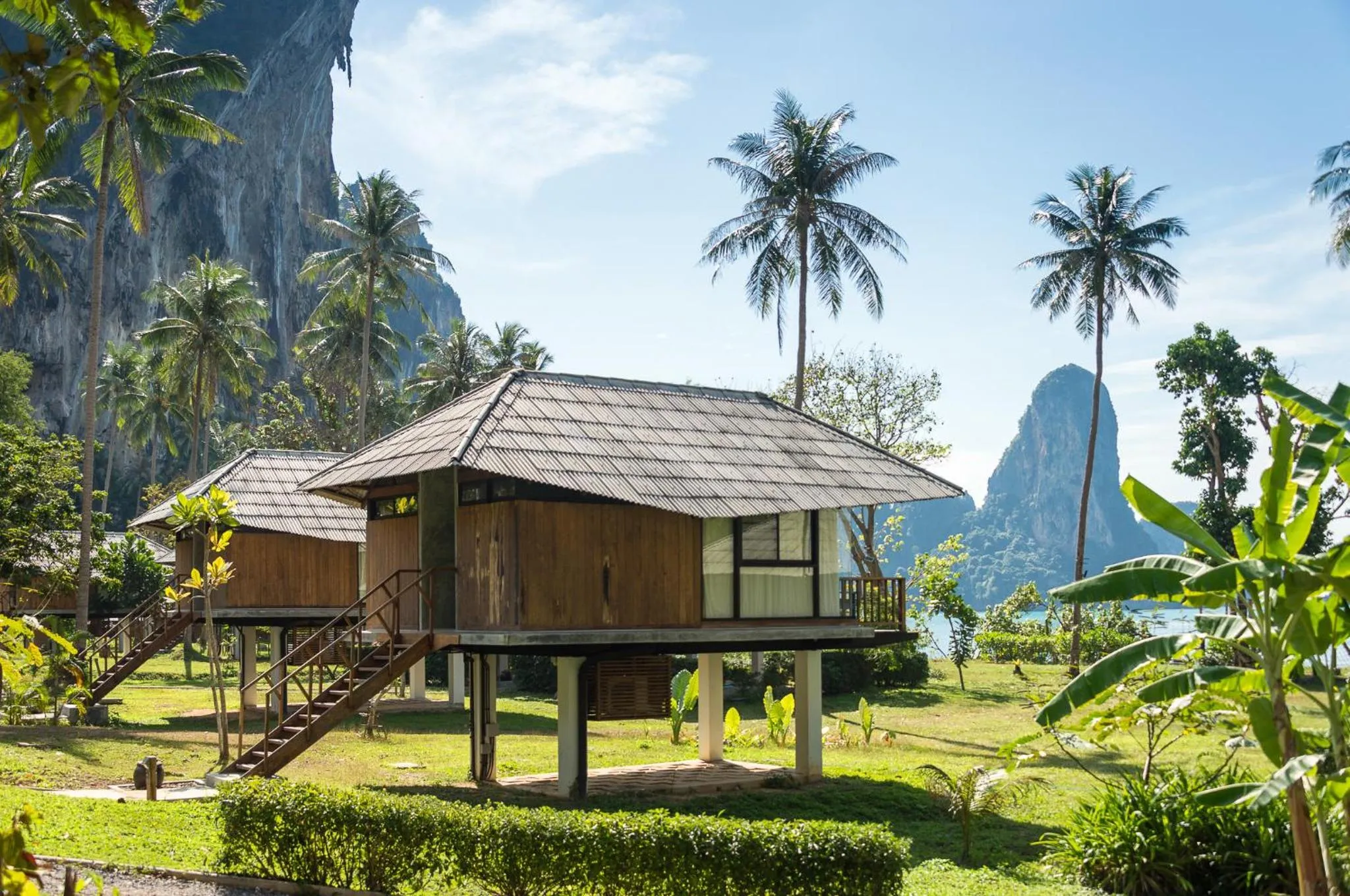 Property building in Tinidee Hideaway Tonsai Beach Krabi