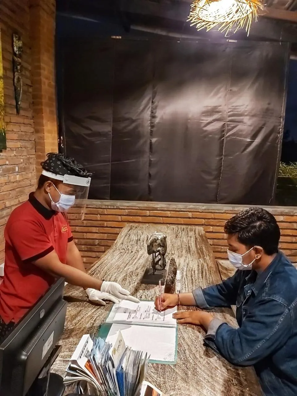 group of guests in Ayuna Family Ubud