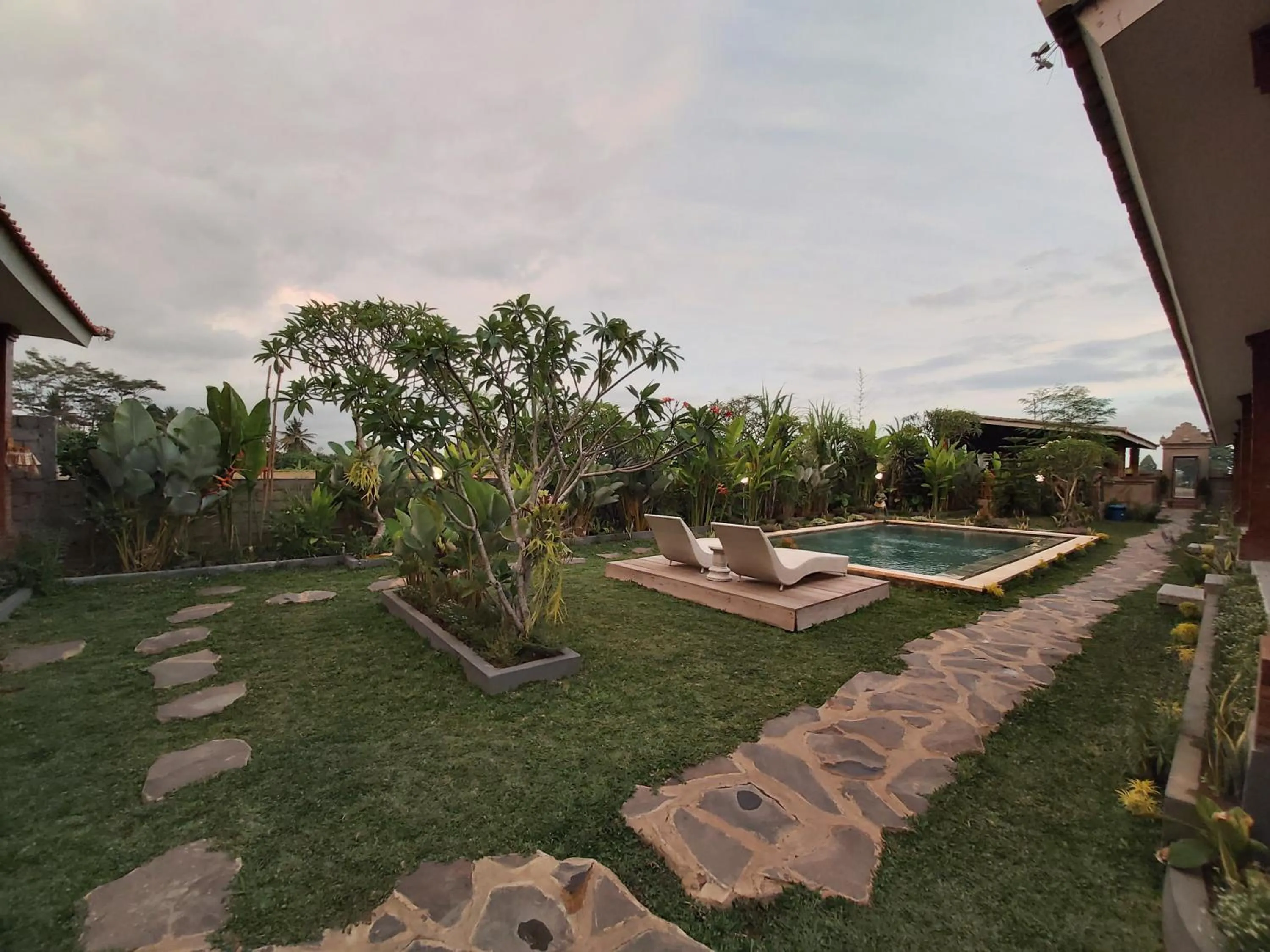 Garden in Ayuna Family Ubud