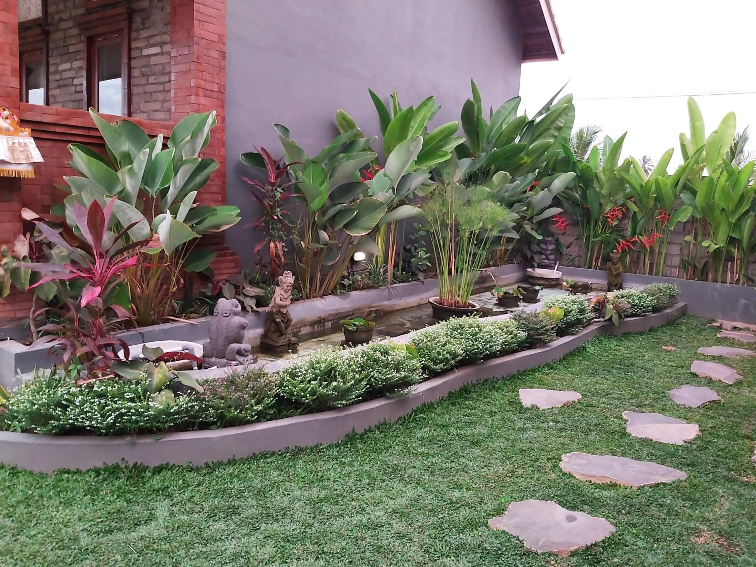Garden in Ayuna Family Ubud