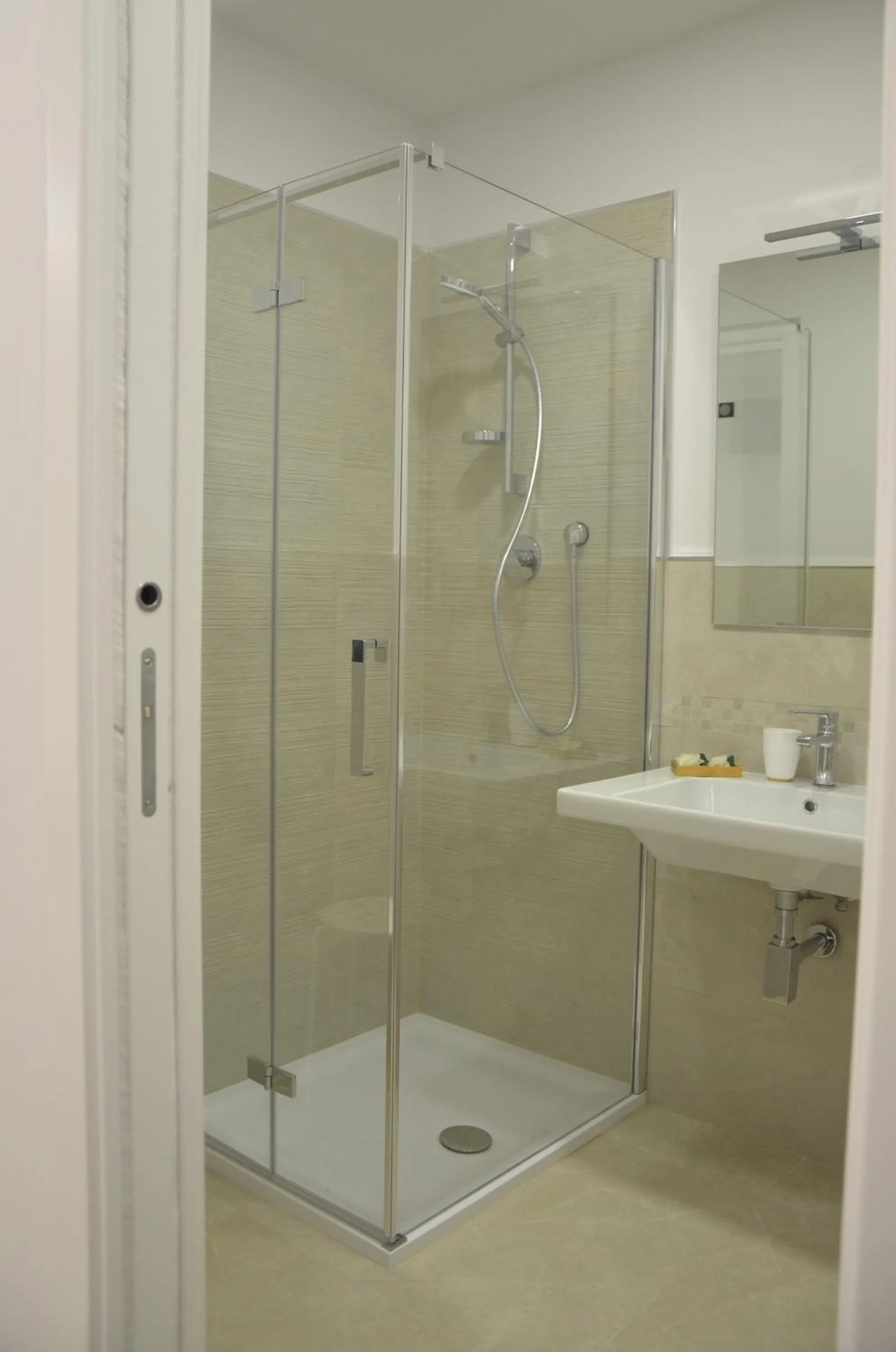 Shower in In & Out Matera