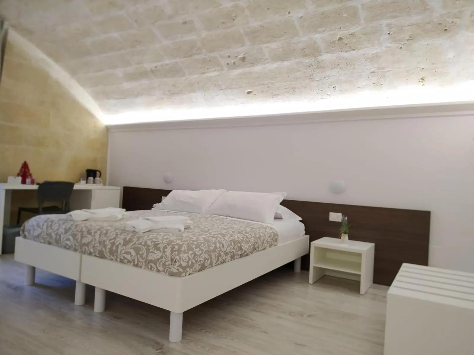 Bed in In & Out Matera