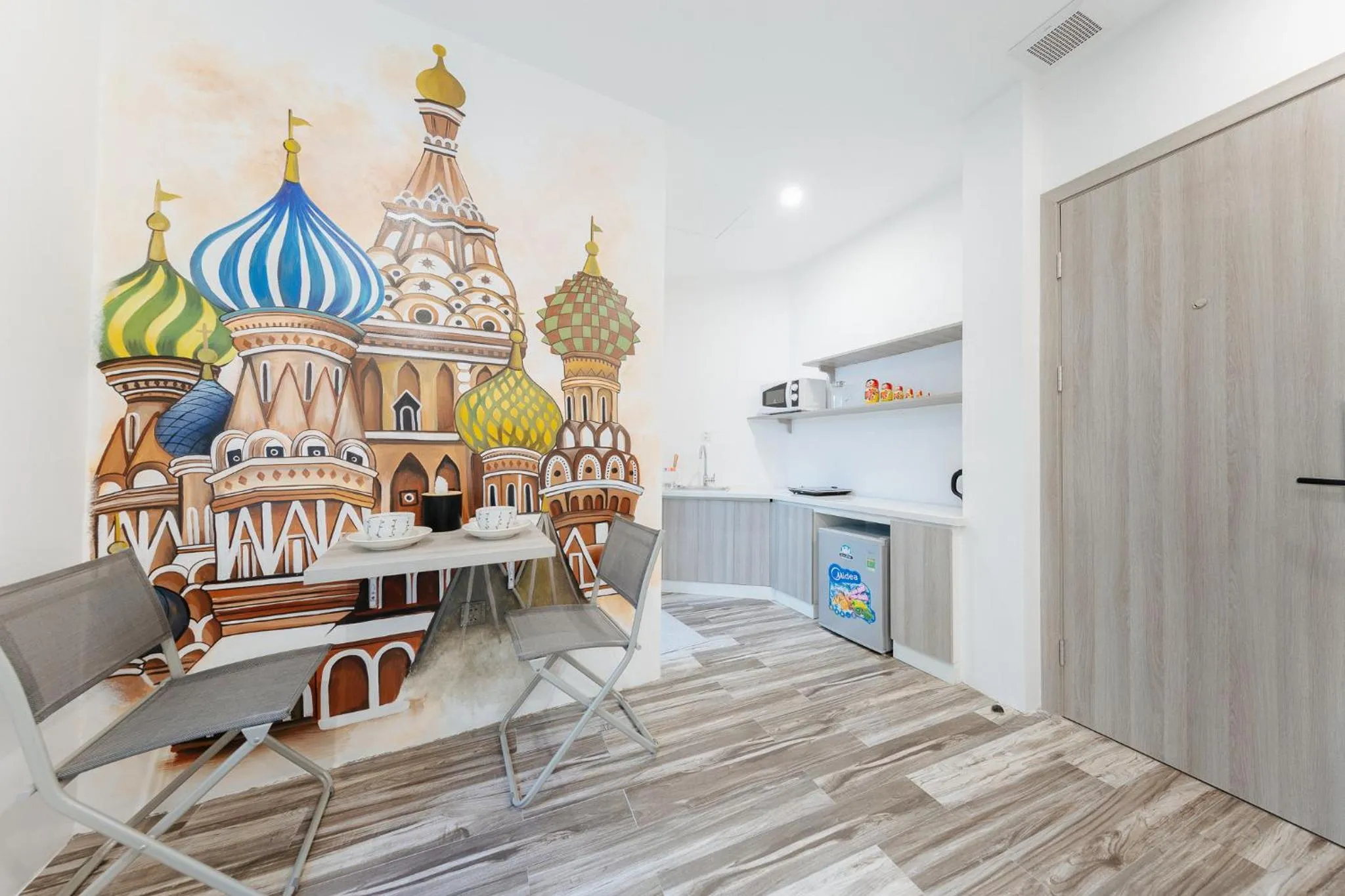 Living room in Su Casa Hanoi Old Quarter