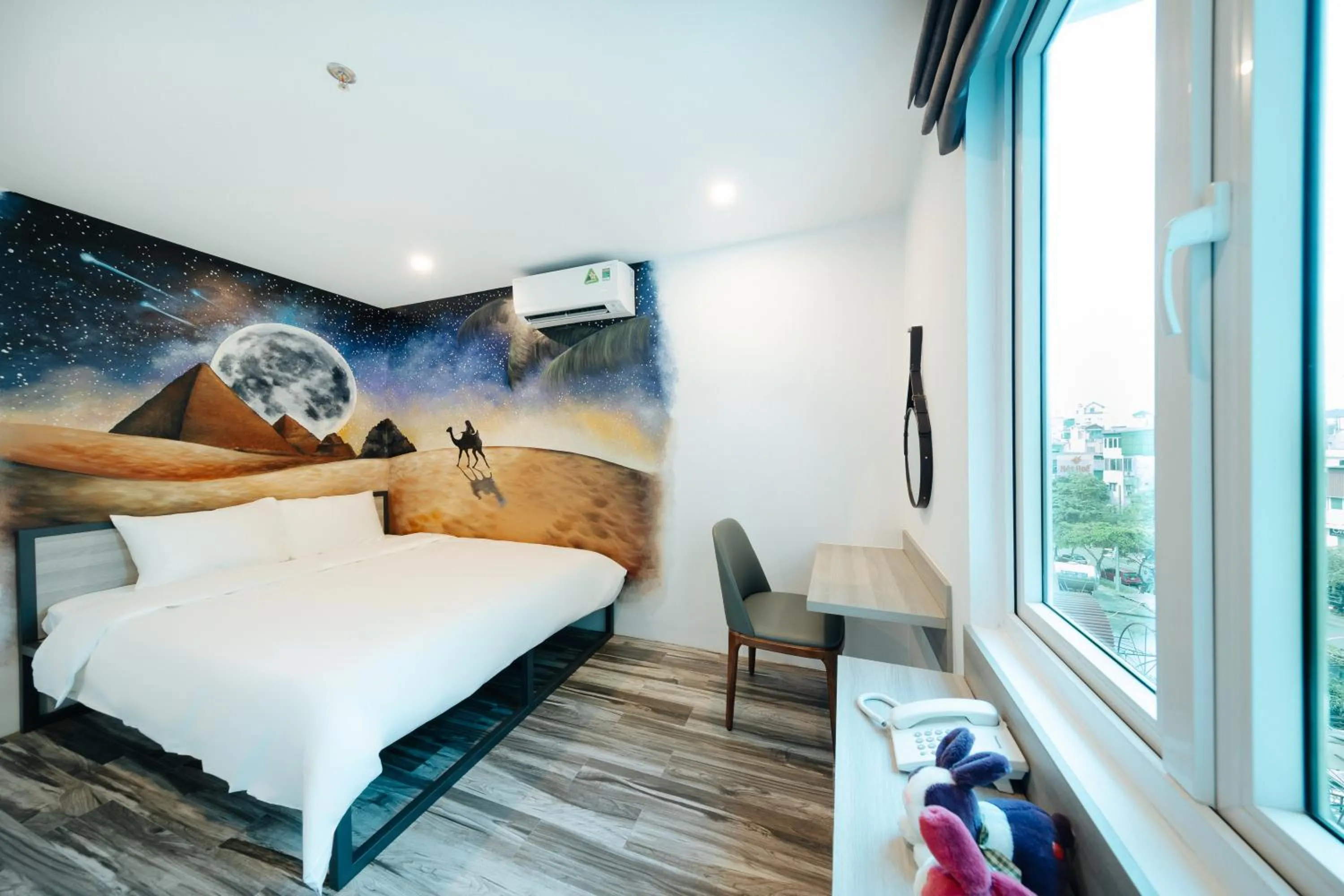 Bed in Su Casa Hanoi Old Quarter