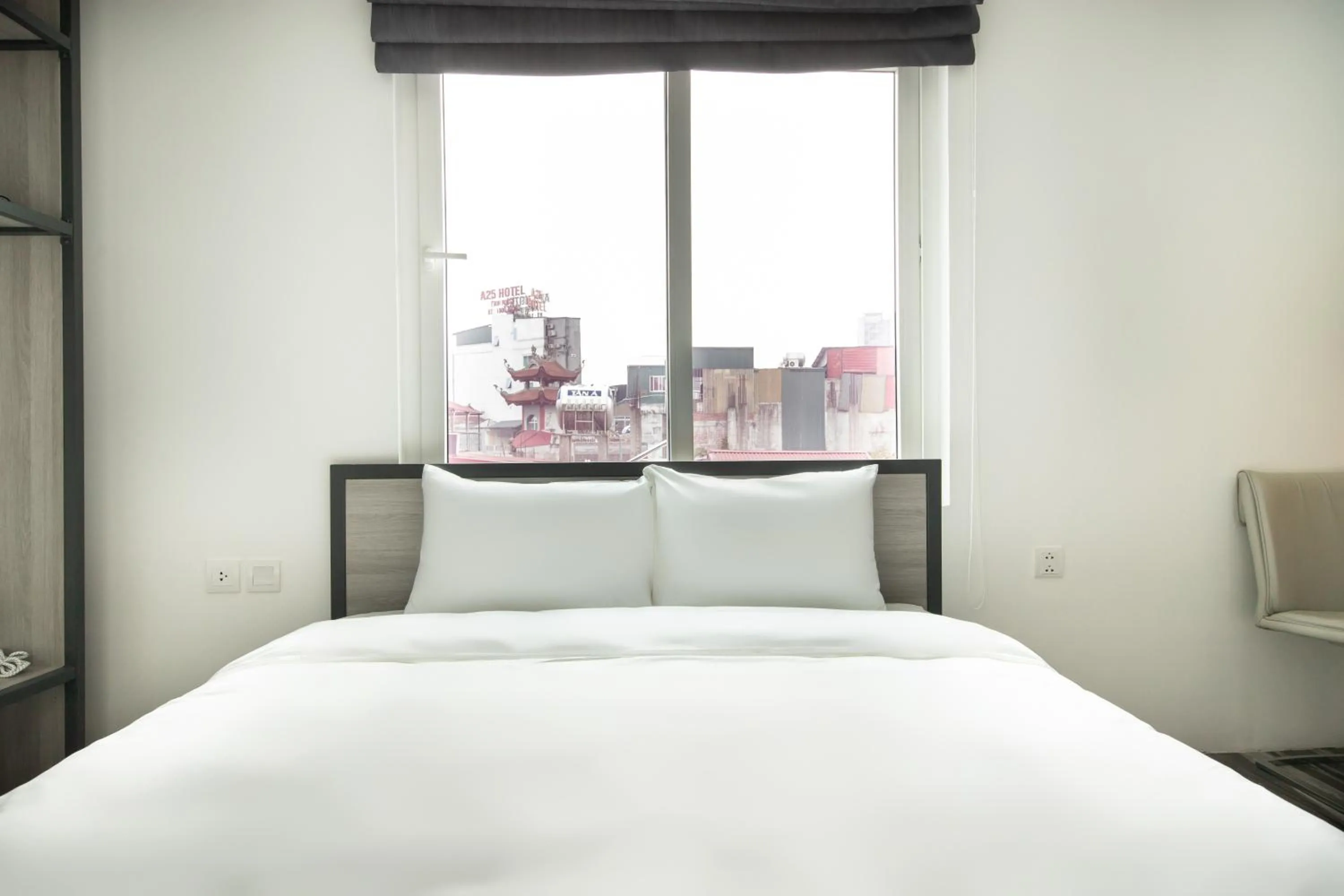 Bed in Su Casa Hanoi Old Quarter