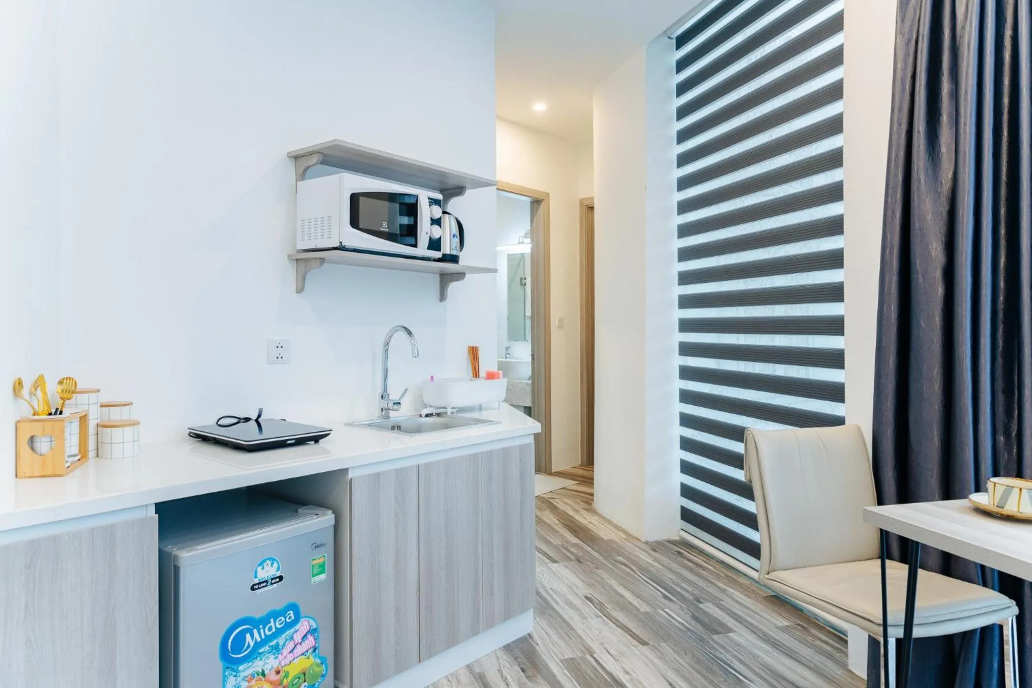 Kitchen or kitchenette in Su Casa Hanoi Old Quarter