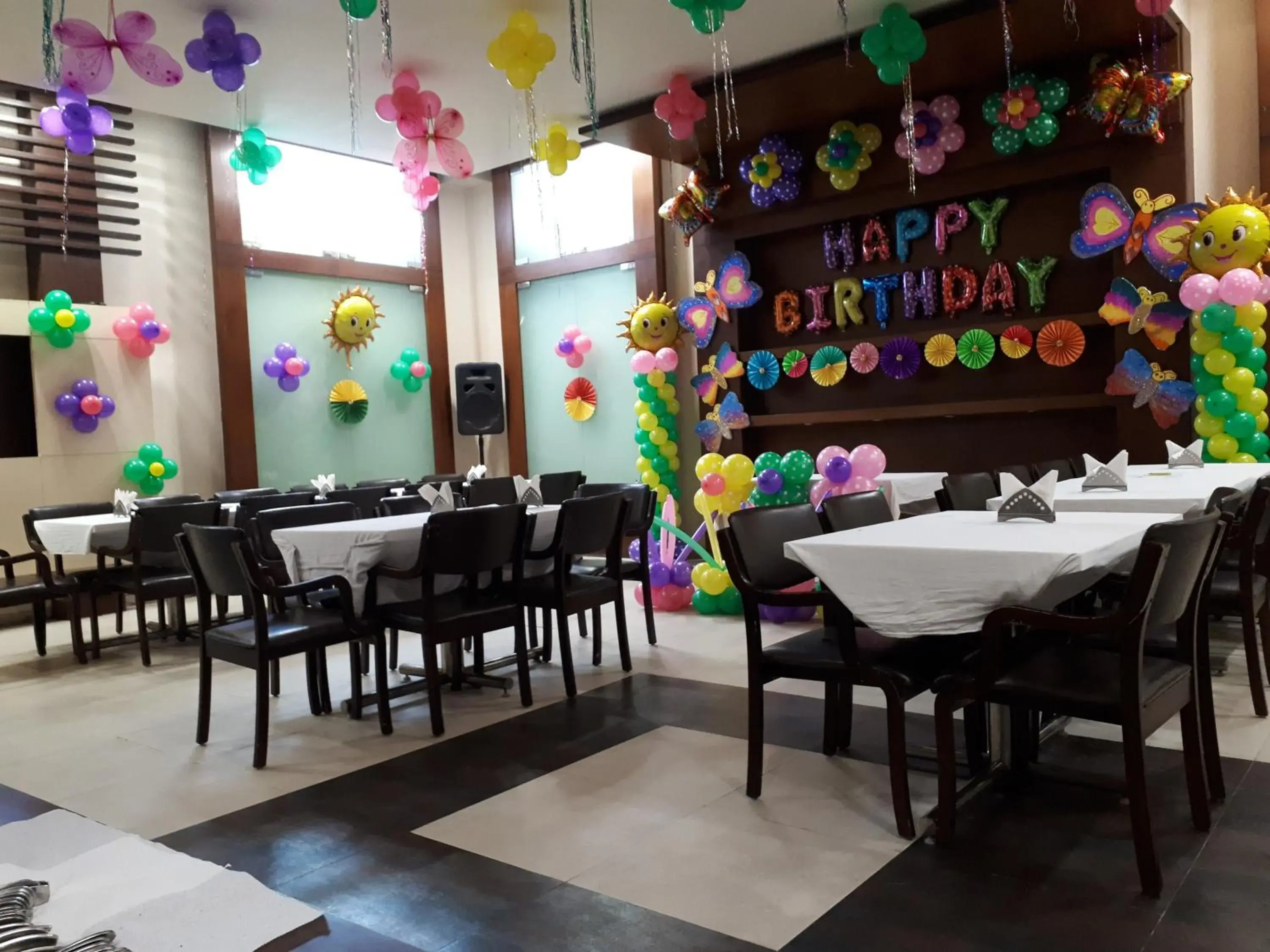 Restaurant/places to eat in HOTEL NANGIS PRIDE Restaurant/places to eat in HOTEL NANGIS PRIDE