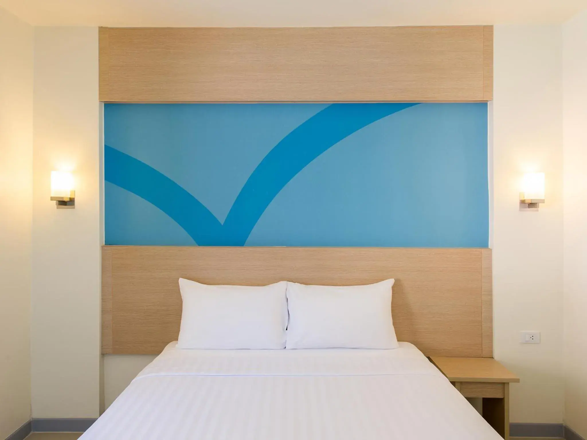 Bedroom, Bed in HOP INN Rayong Sukhumvit Road Bedroom, Bed in HOP INN Rayong Sukhumvit Road