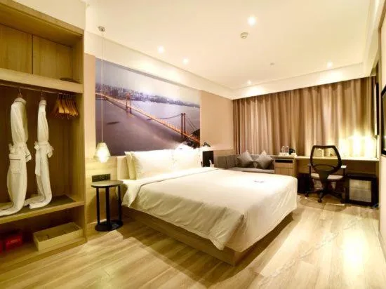 Bedroom, Bed in Atour Hotel Wuhan Changqing Road Branch