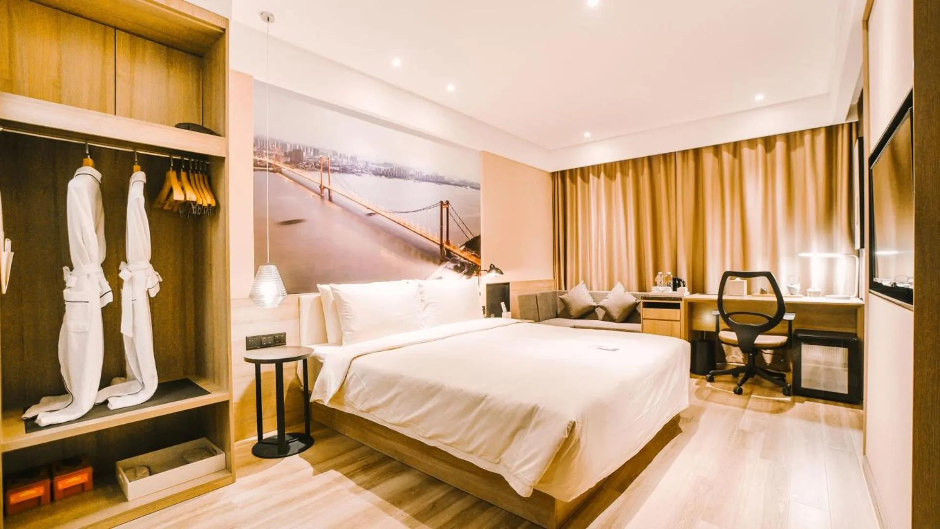 Bed in Atour Hotel Wuhan Changqing Road Branch
