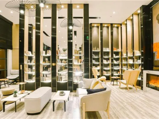 Lounge or bar in Atour Hotel Wuhan Changqing Road Branch