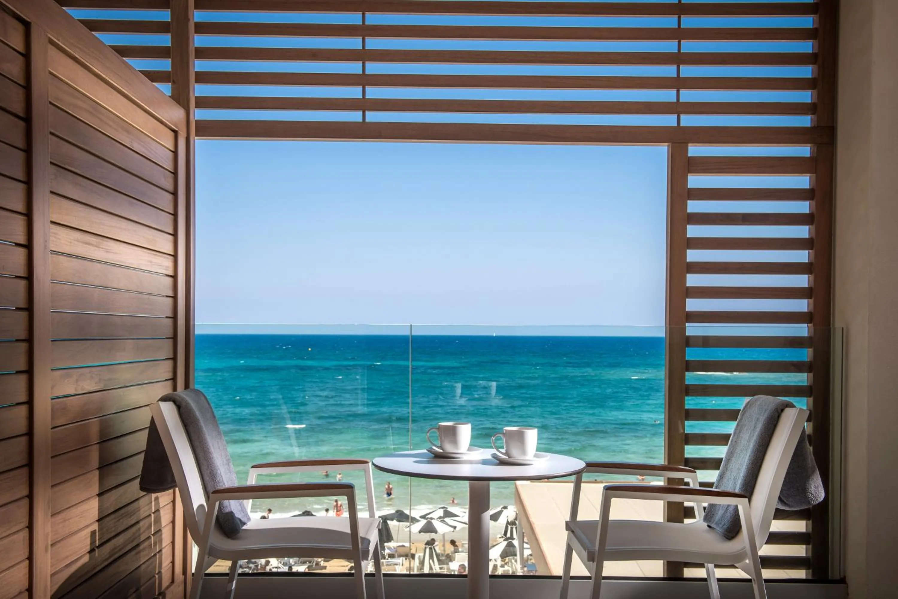 Balcony/Terrace in Enorme Ammos Beach