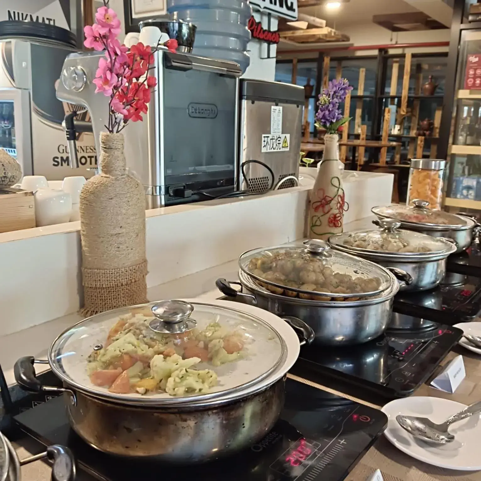 Restaurant/places to eat in Grande Valore Hotel Cikarang Restaurant/places to eat in Grande Valore Hotel Cikarang