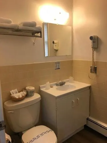 Coastal Inn - Kingfisher