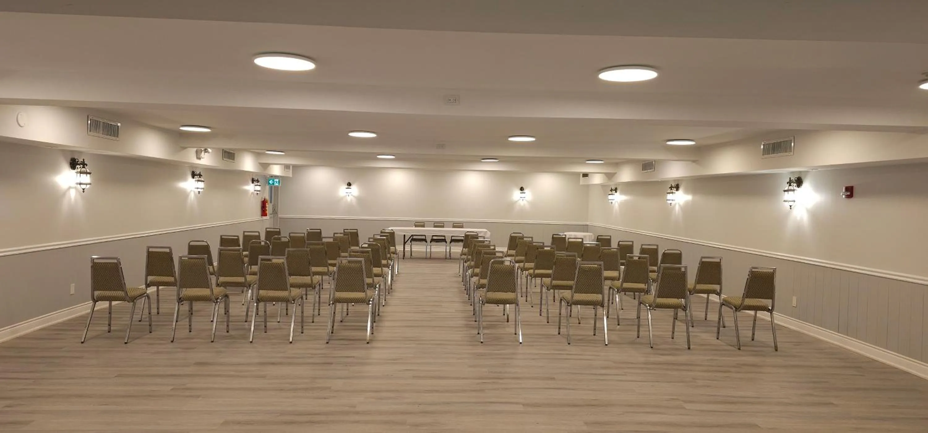 Banquet/Function facilities in Super 8 by Wyndham Kirkland Lake