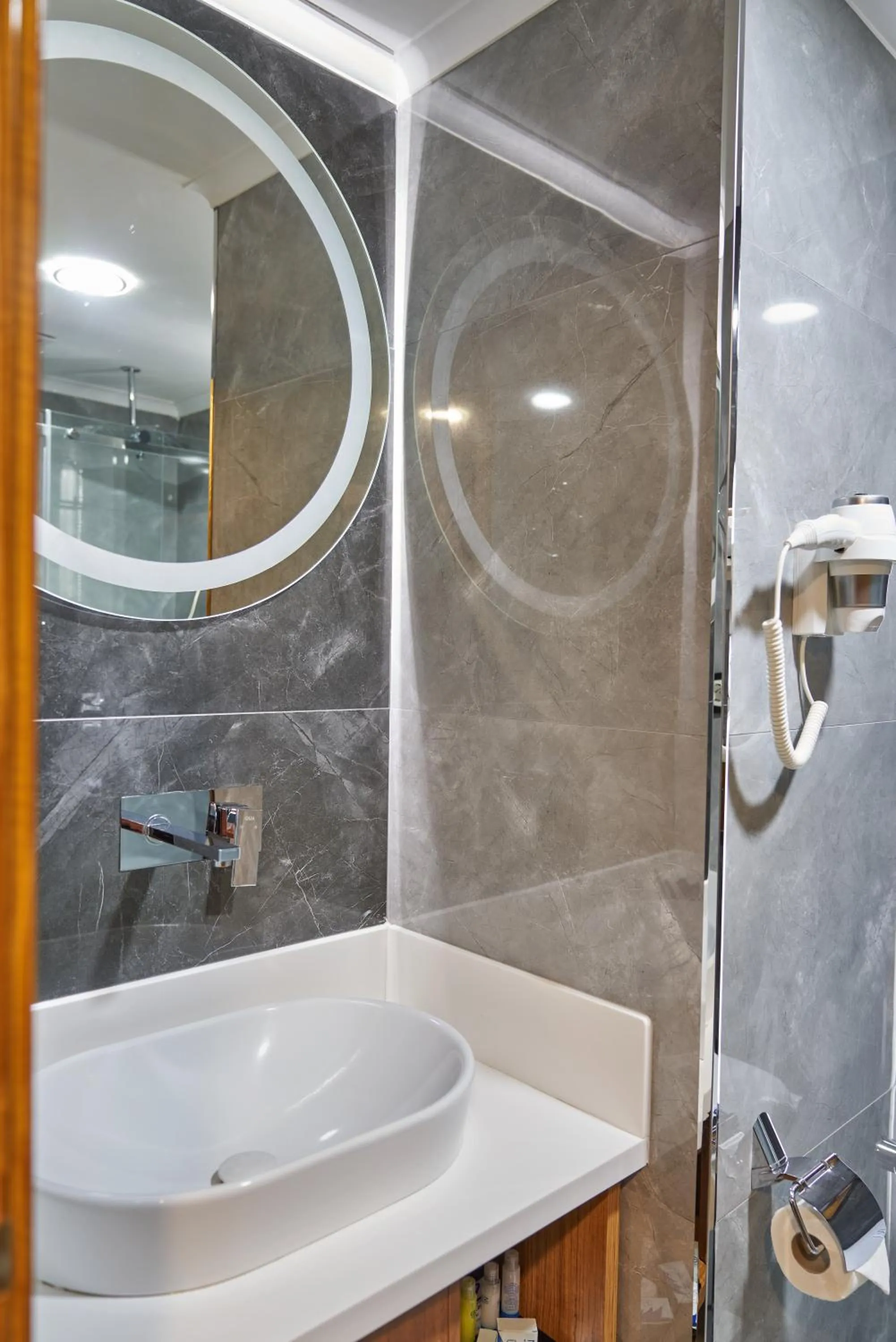 Eliz Hotel Convention Center Thermal Spa & Wellnes