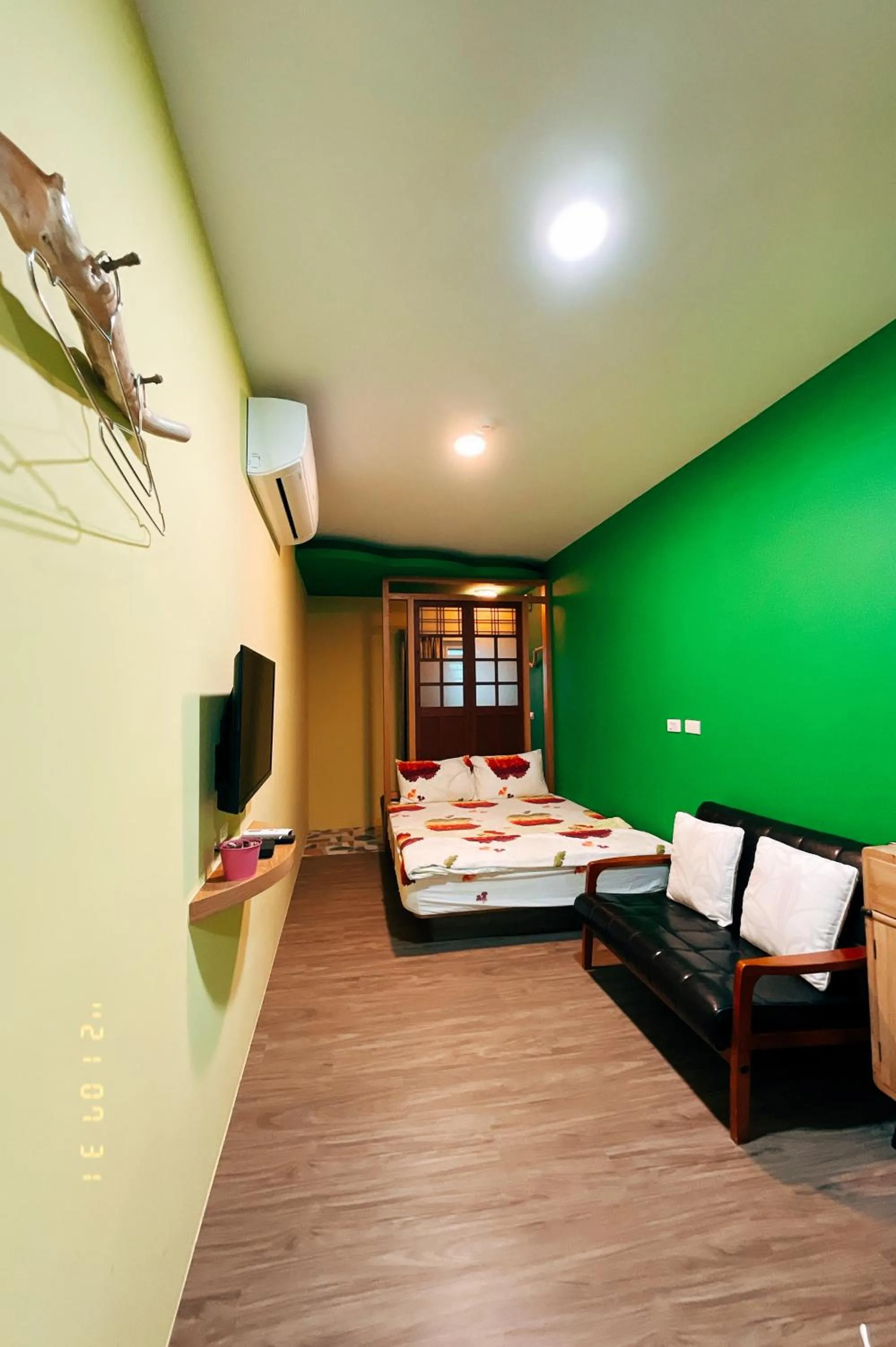 Bed in Little Ryukyu Hermit Crab Homestay