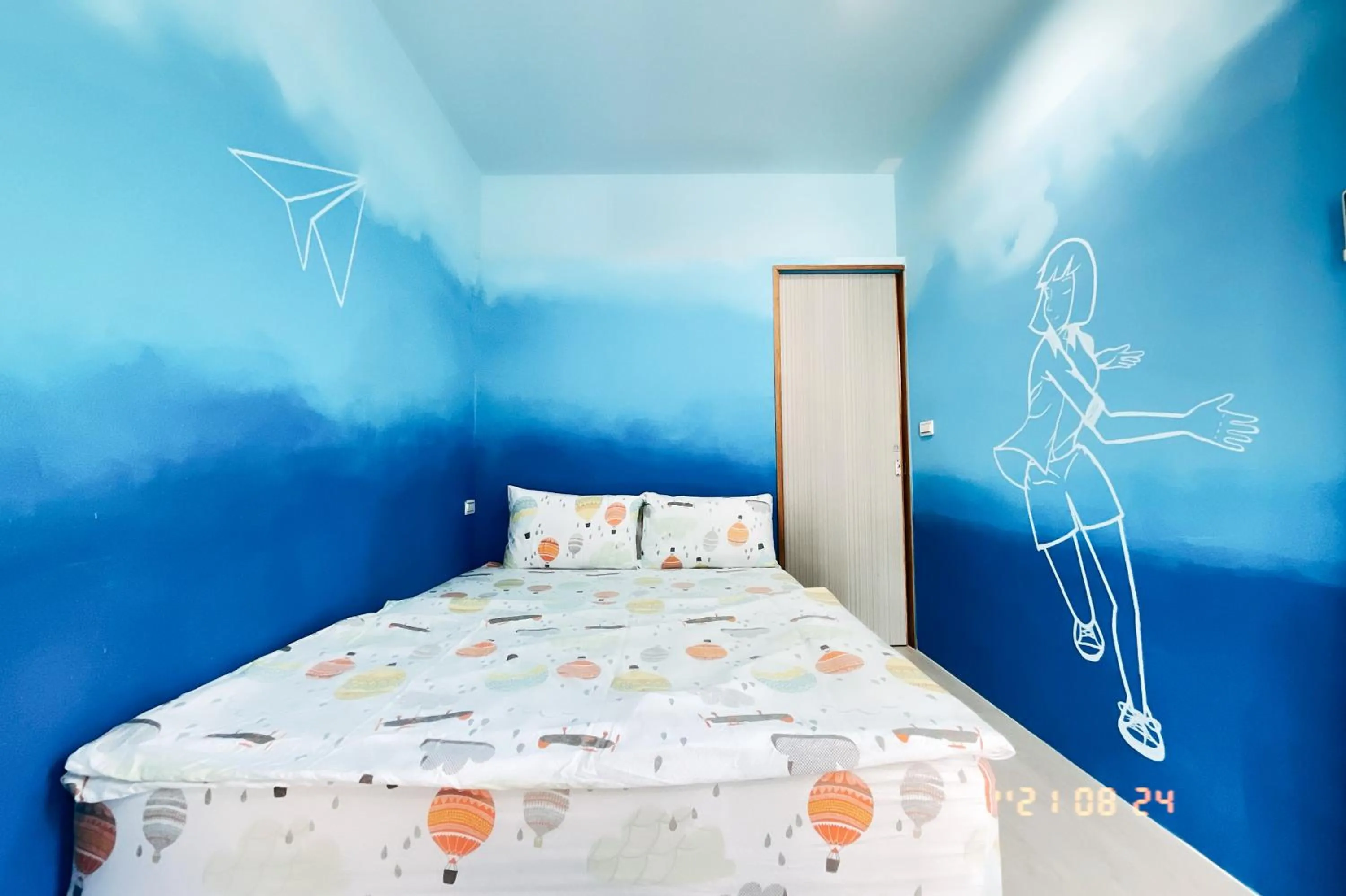 Bed in Little Ryukyu Hermit Crab Homestay