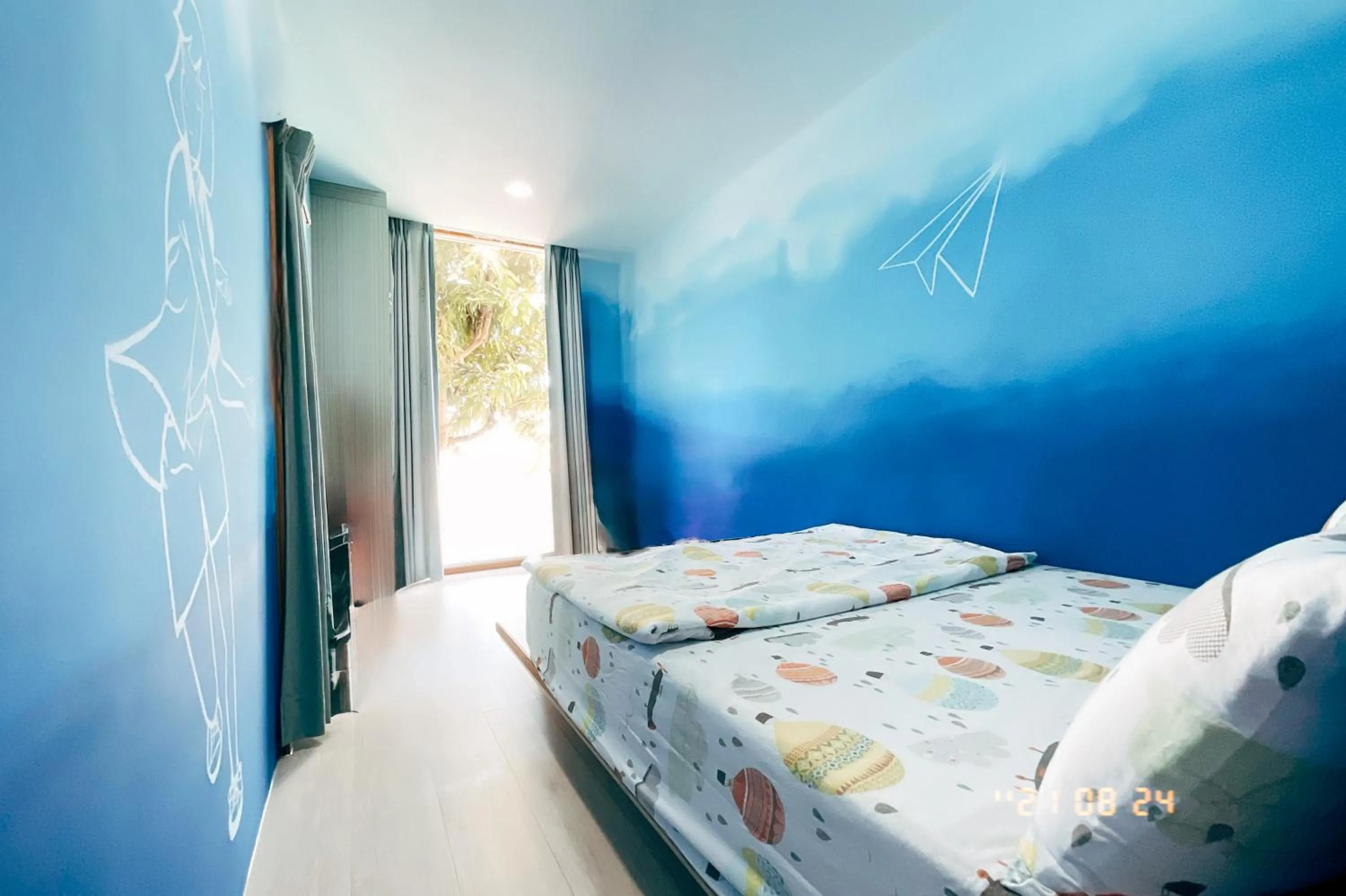 Bed in Little Ryukyu Hermit Crab Homestay