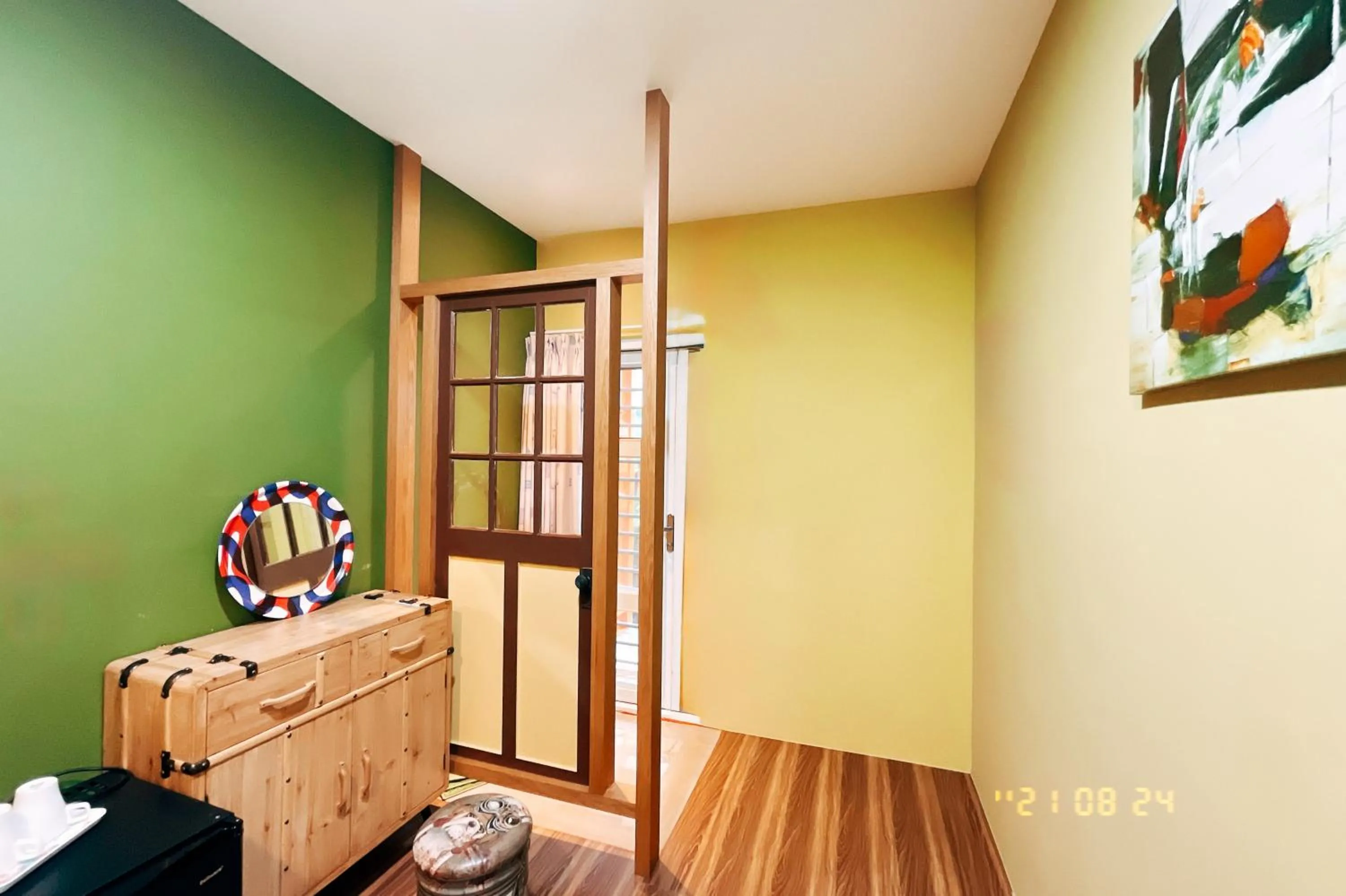 Little Ryukyu Hermit Crab Homestay