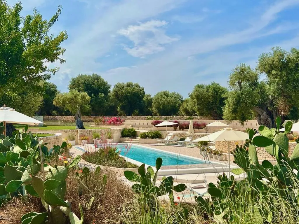 Swimming pool in Boutique Hotel Masseria Sottomasi