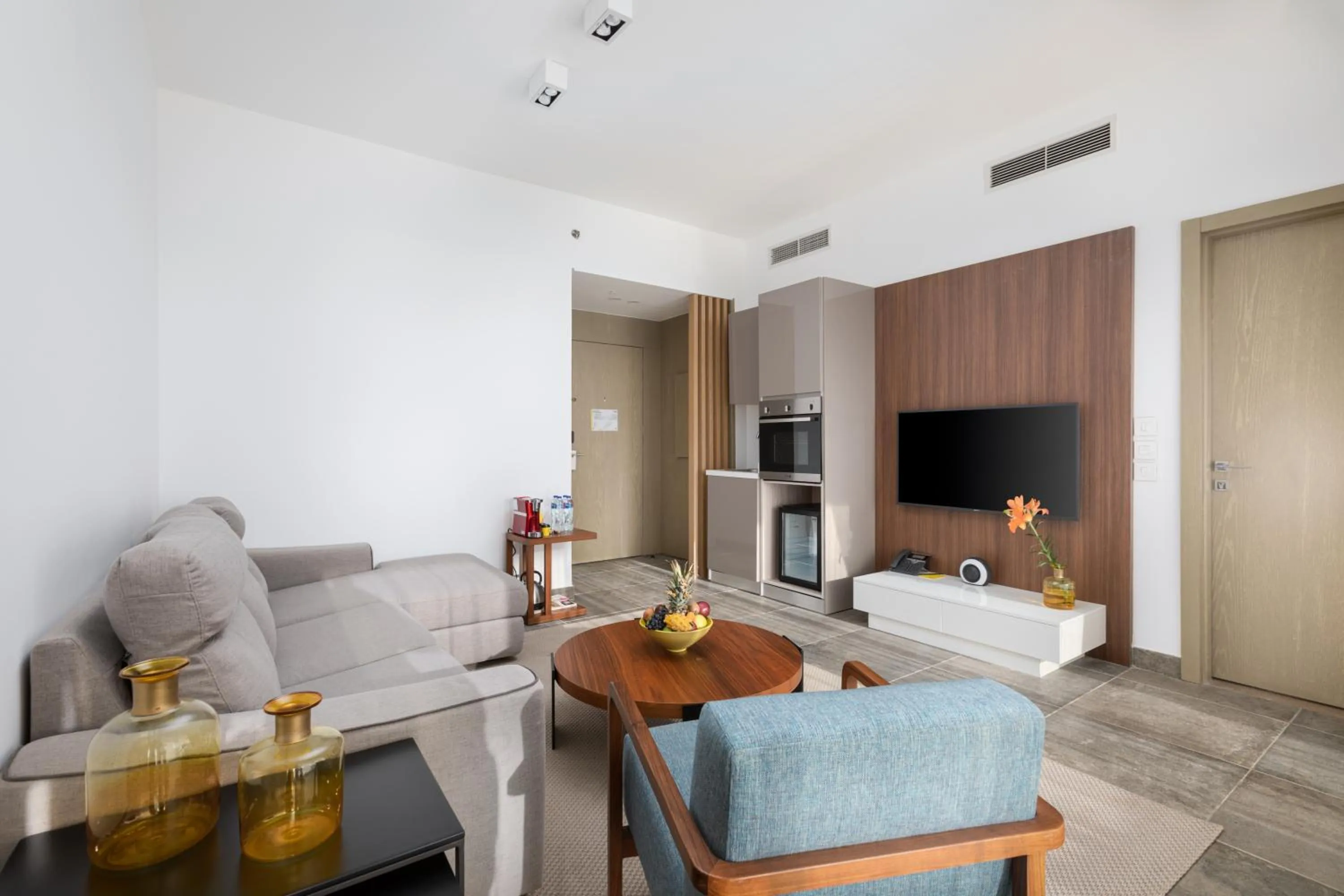 Living room, Bed in The G Hotel Seashell