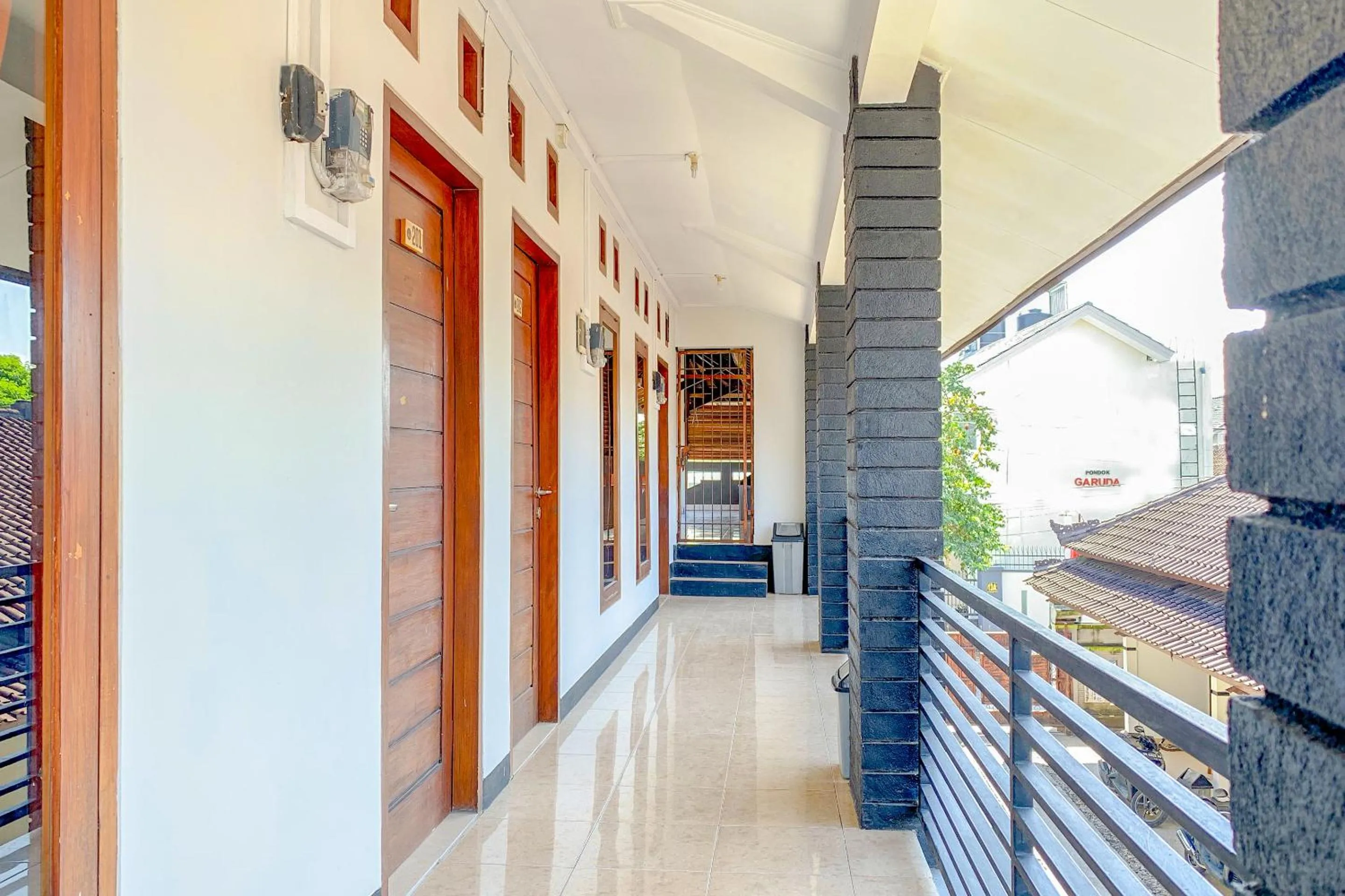 Balcony/Terrace in Kost & Homestay 911