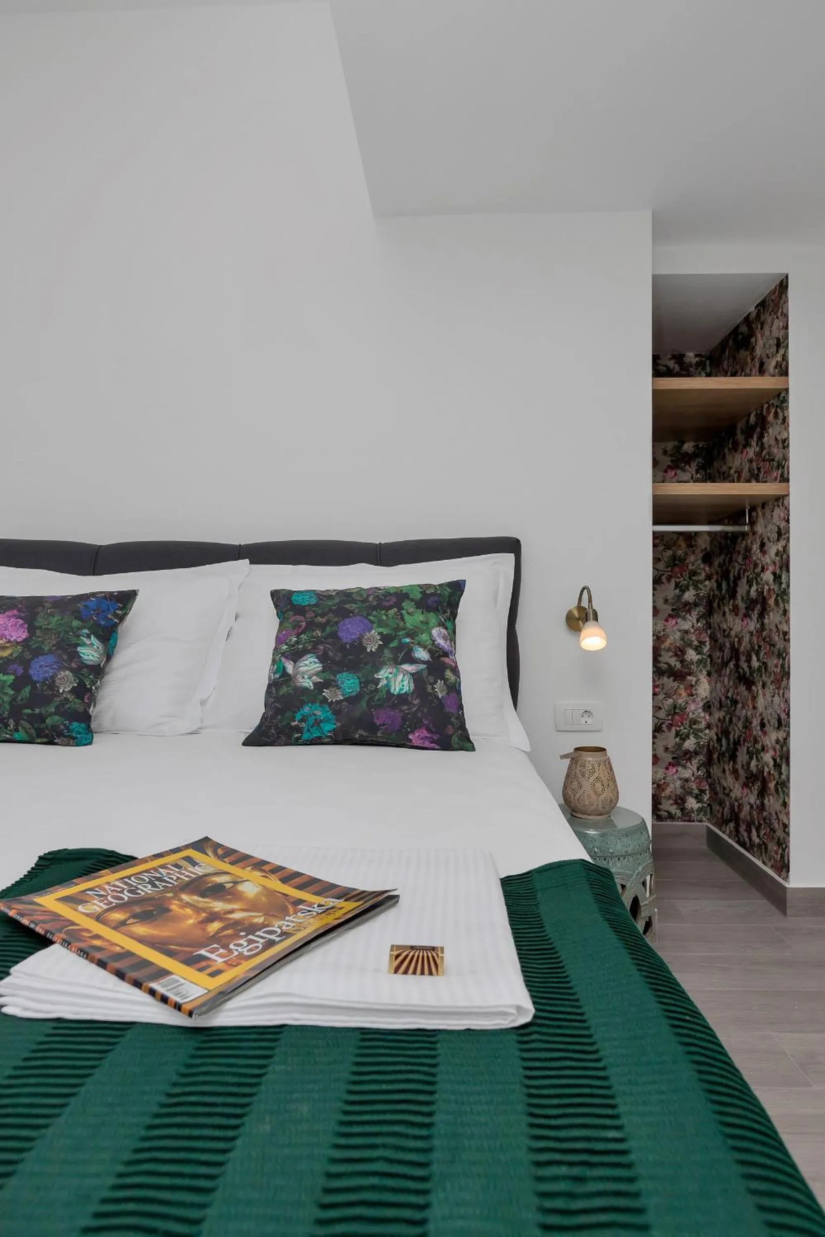 Bed in Apartments Strada Tučepi
