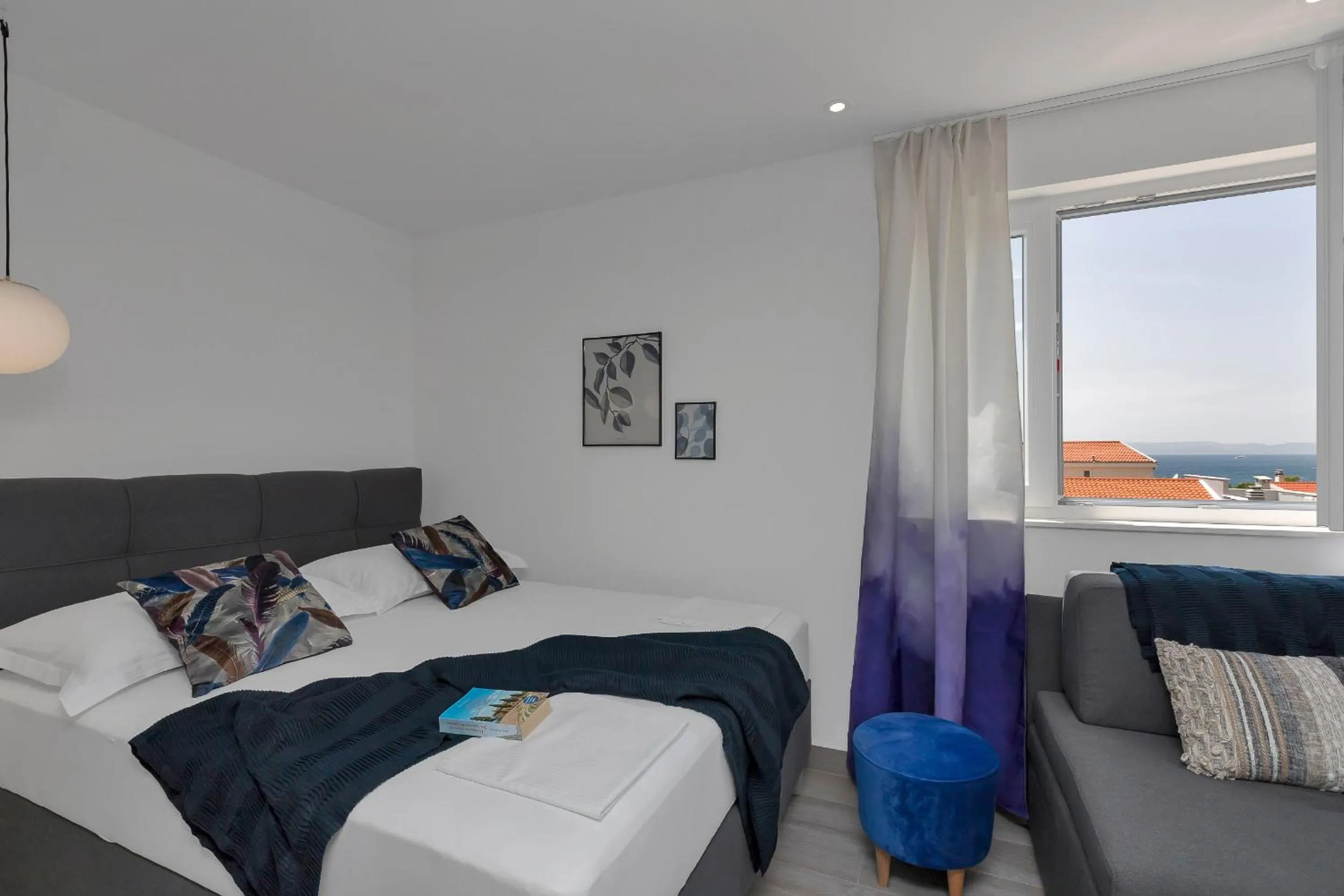 Bed in Apartments Strada Tučepi