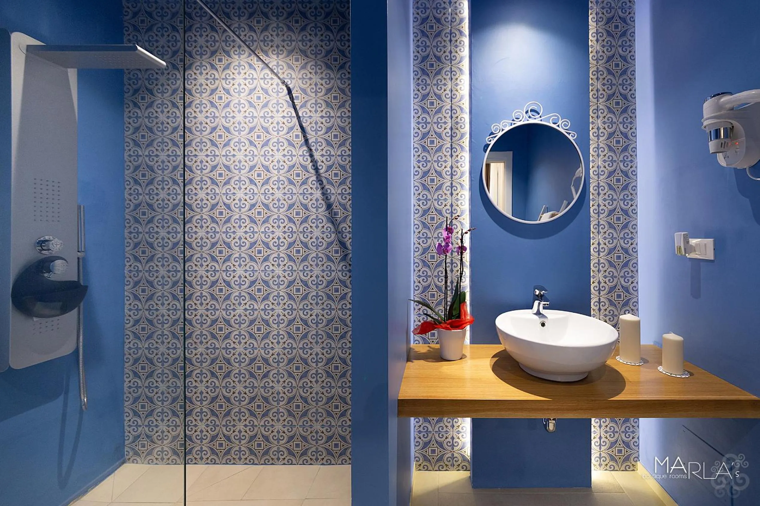 Bathroom in Marla's boutique rooms