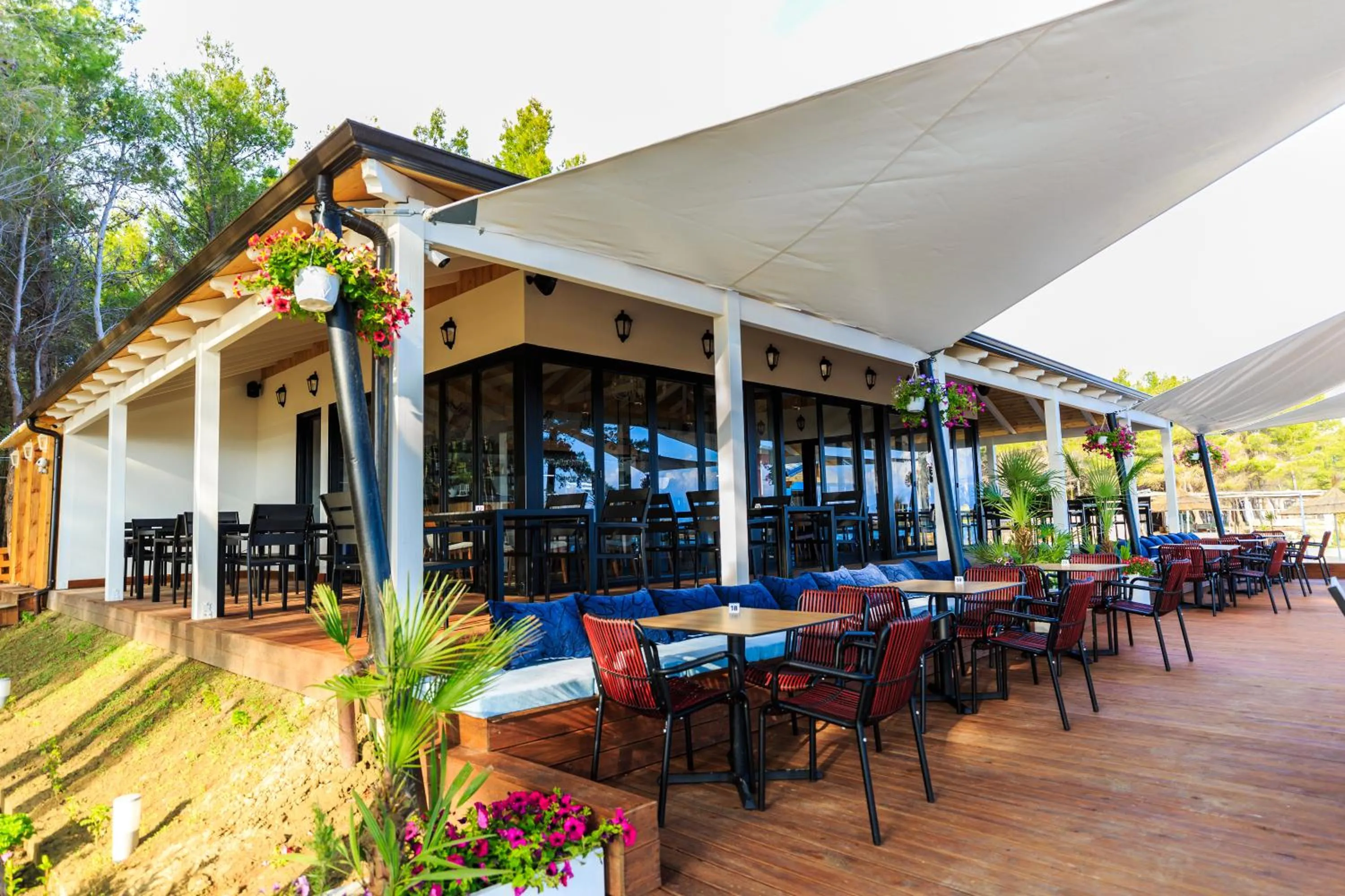 Restaurant/places to eat in ECUADOR Resort