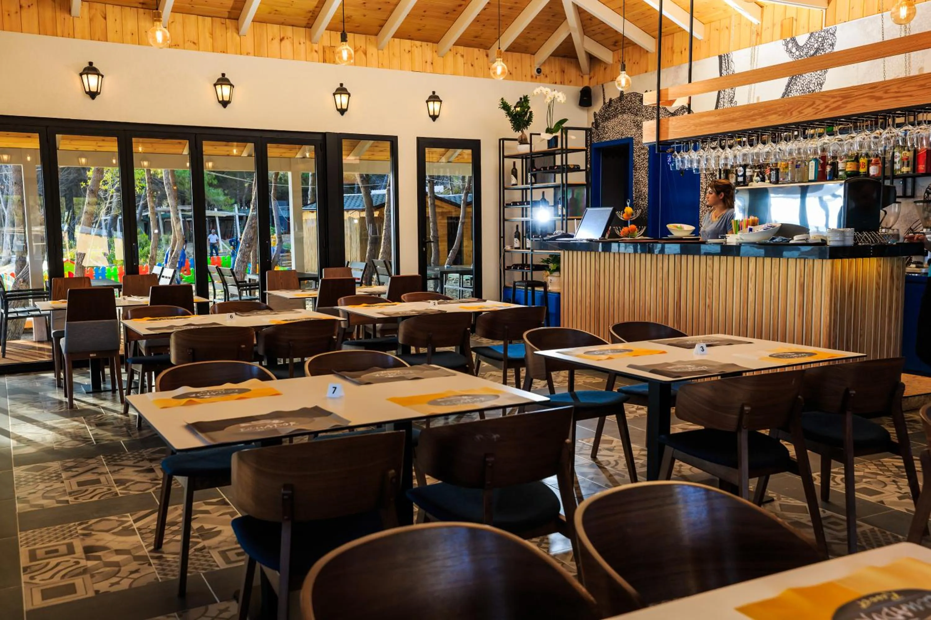 Restaurant/places to eat in ECUADOR Resort