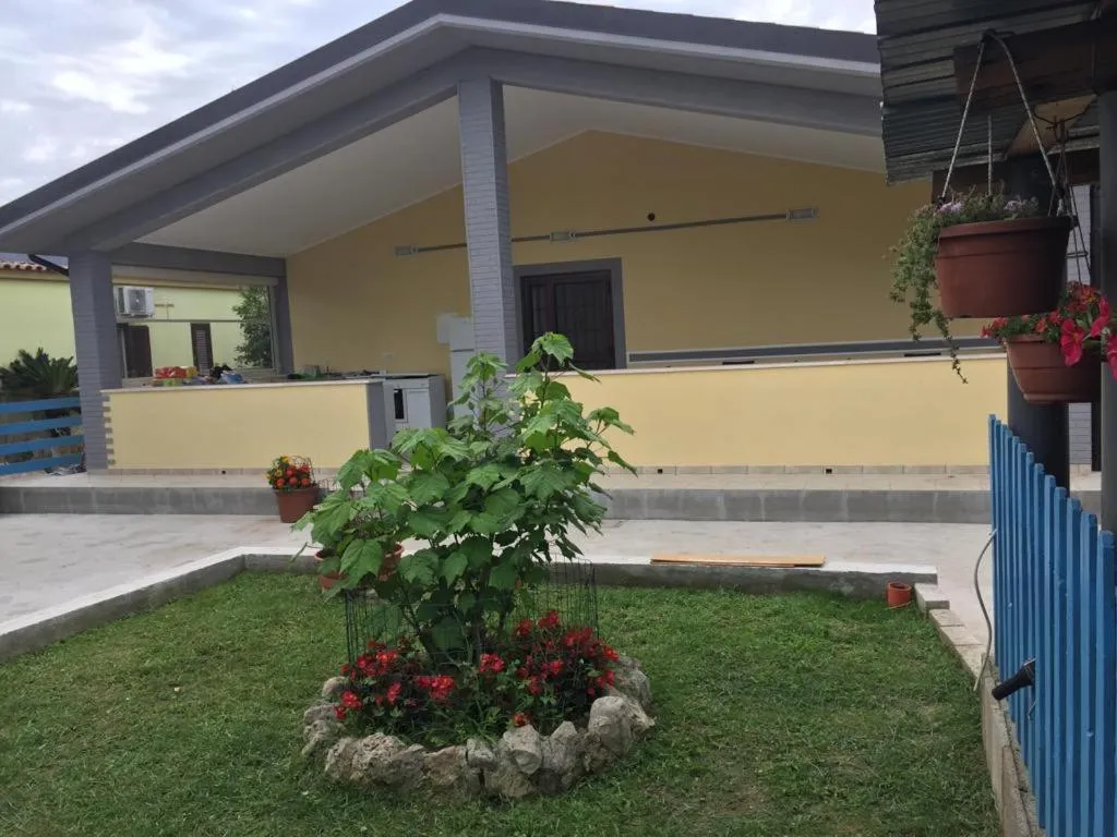 Property building in Da Nonna Laura al Circeo