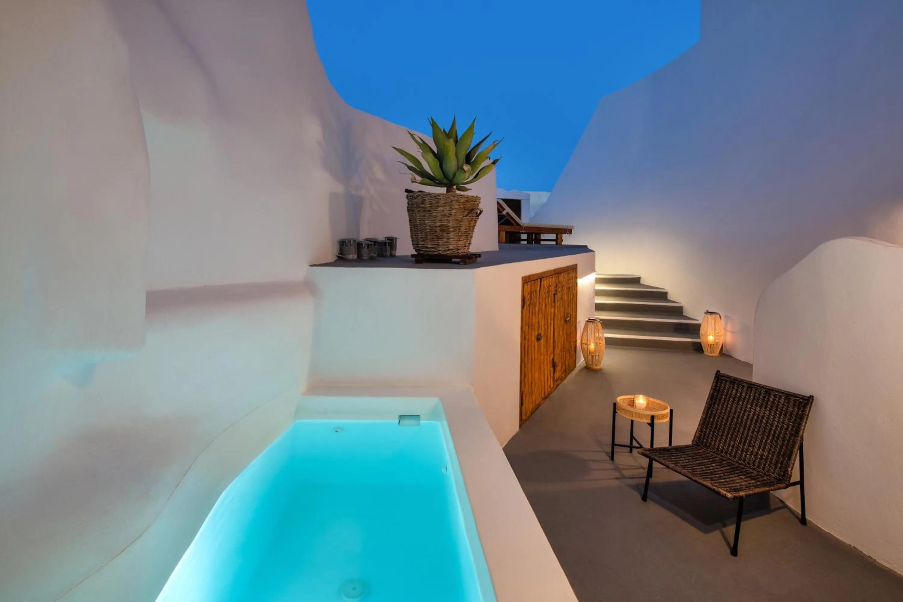 Aegean Mist Luxury Suites