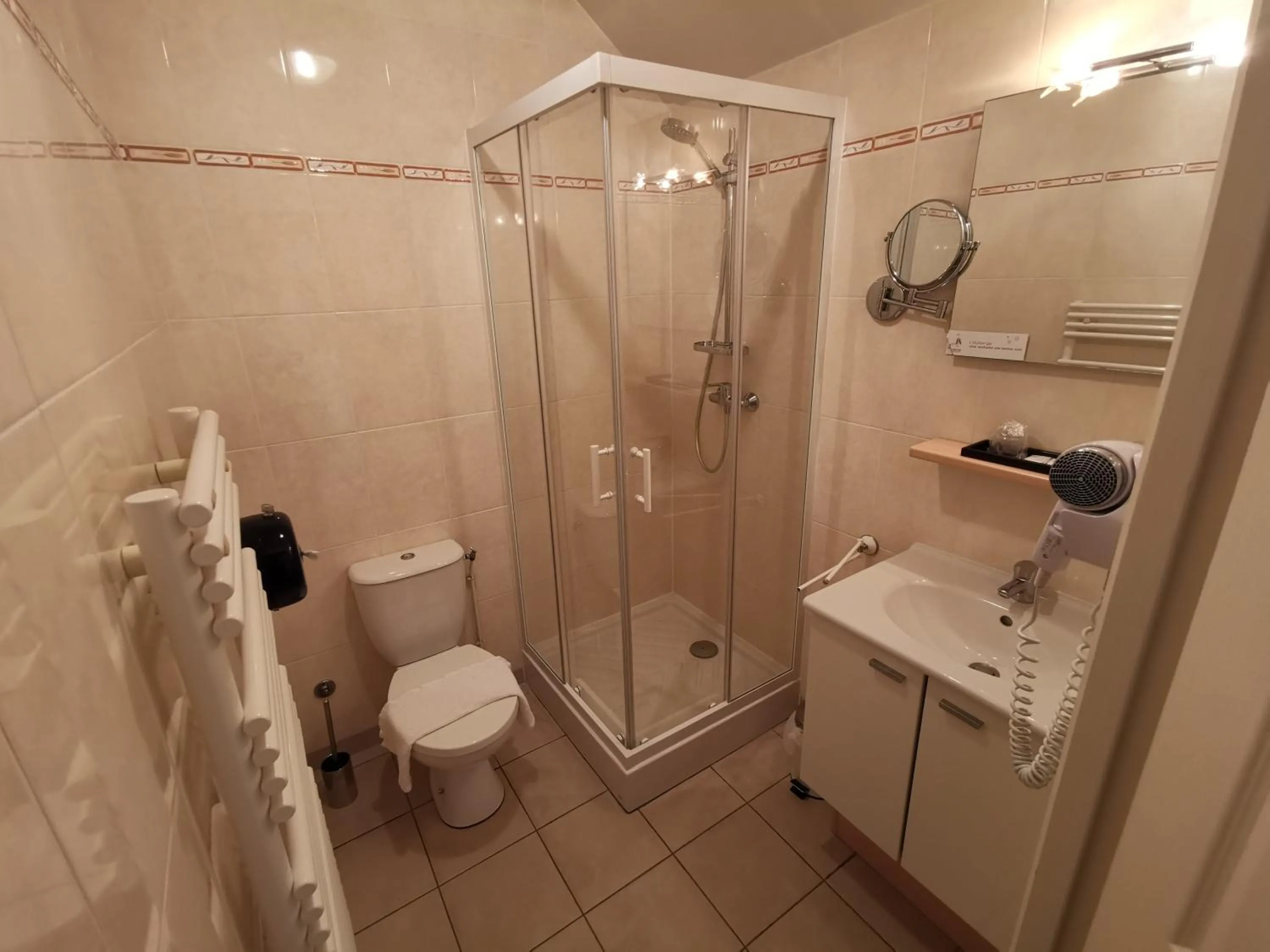 Bathroom in Auberge Saint-Jean